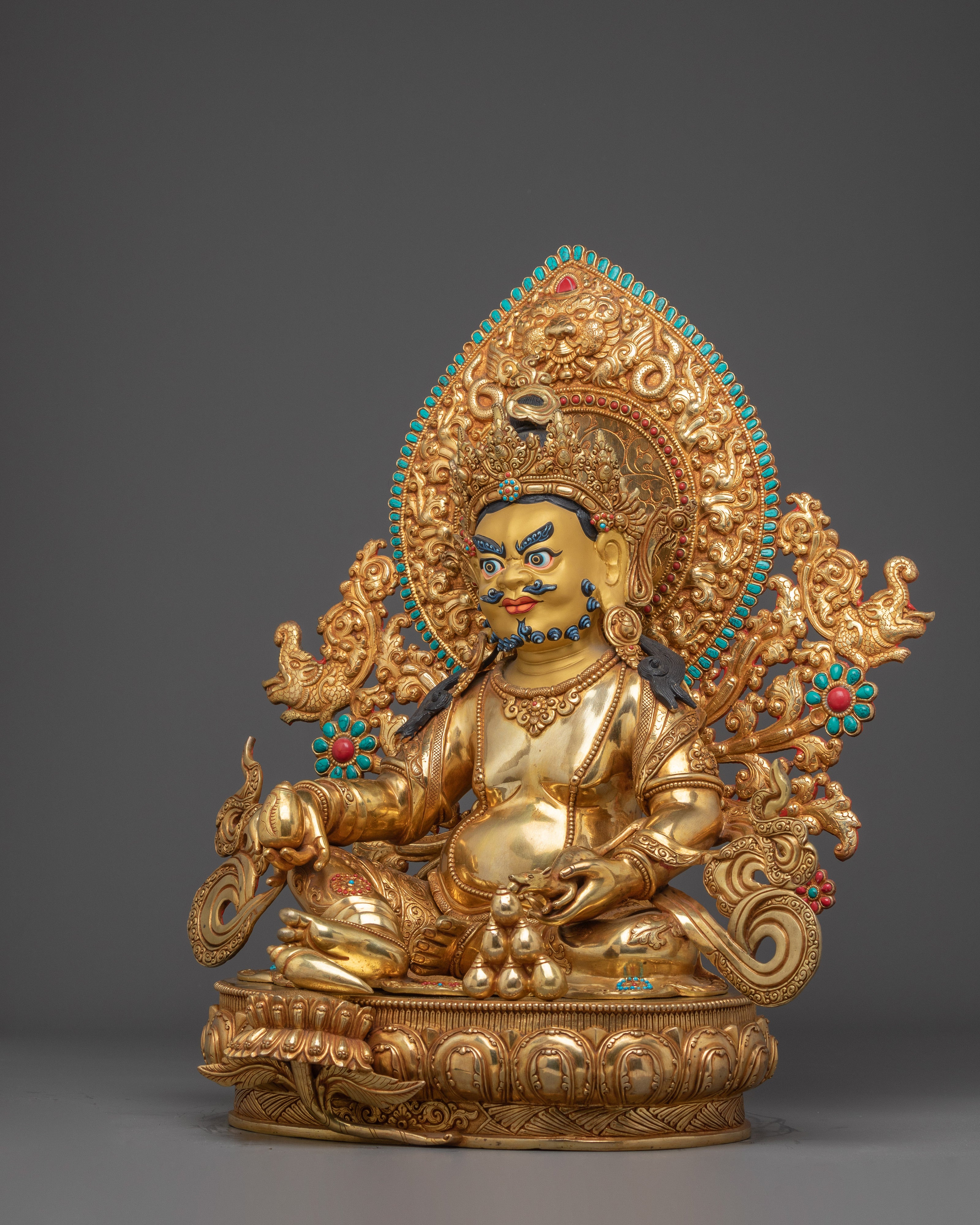 Radiant Dzambhala Statue: Buddhist Wealth God