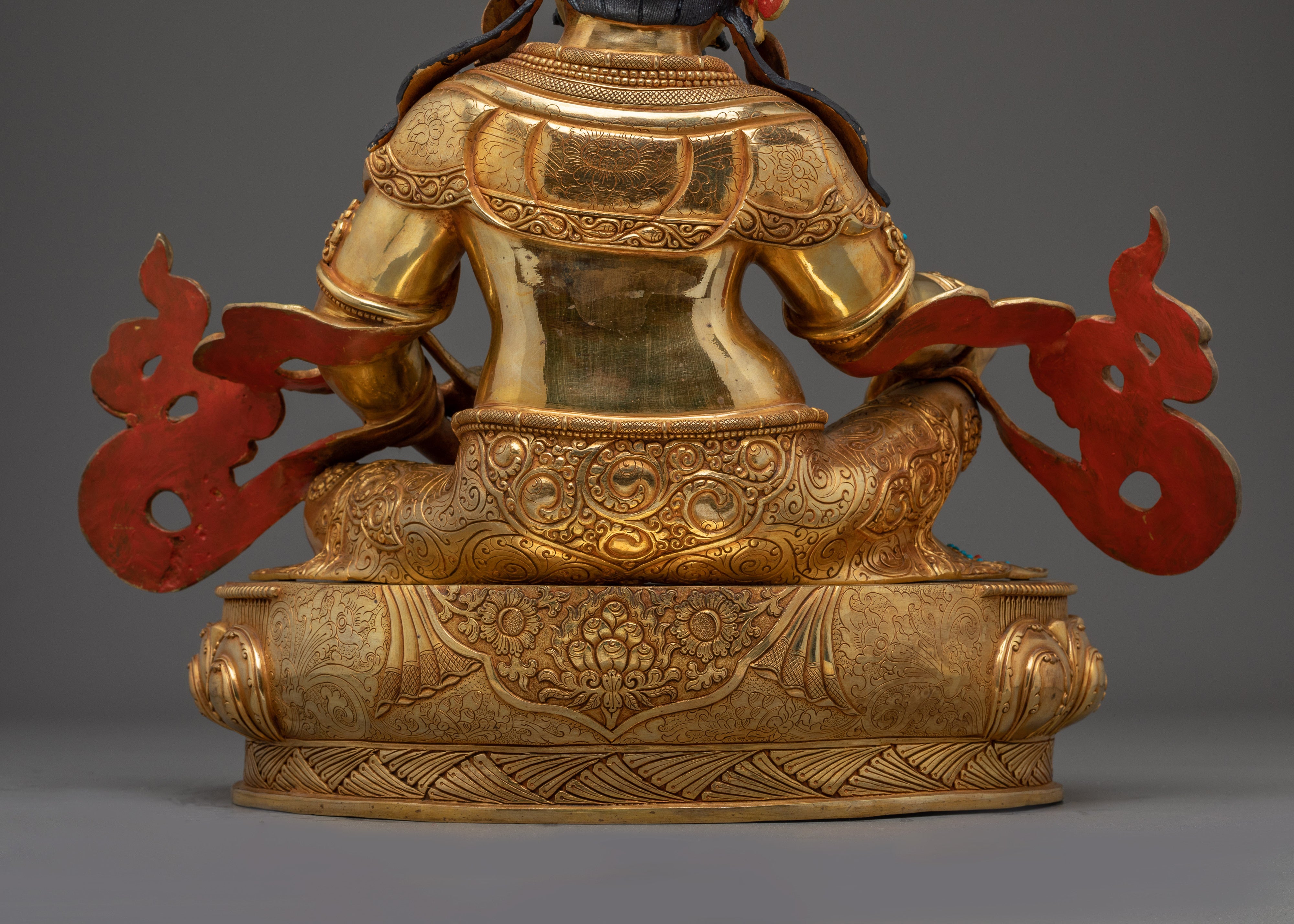 Radiant Dzambhala Statue: Buddhist Wealth God