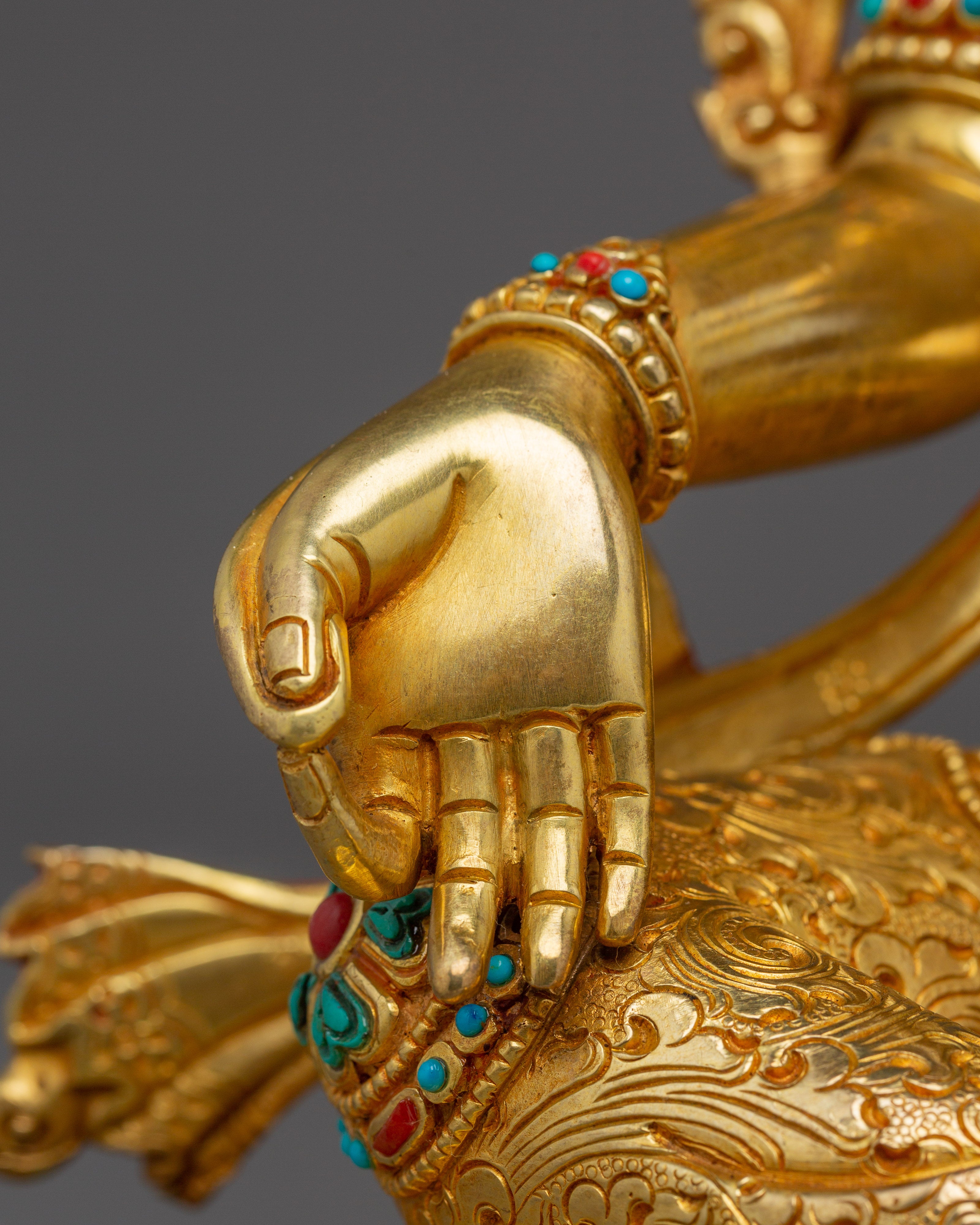 Green Tara Deity Statue: Divine Protector and Healer