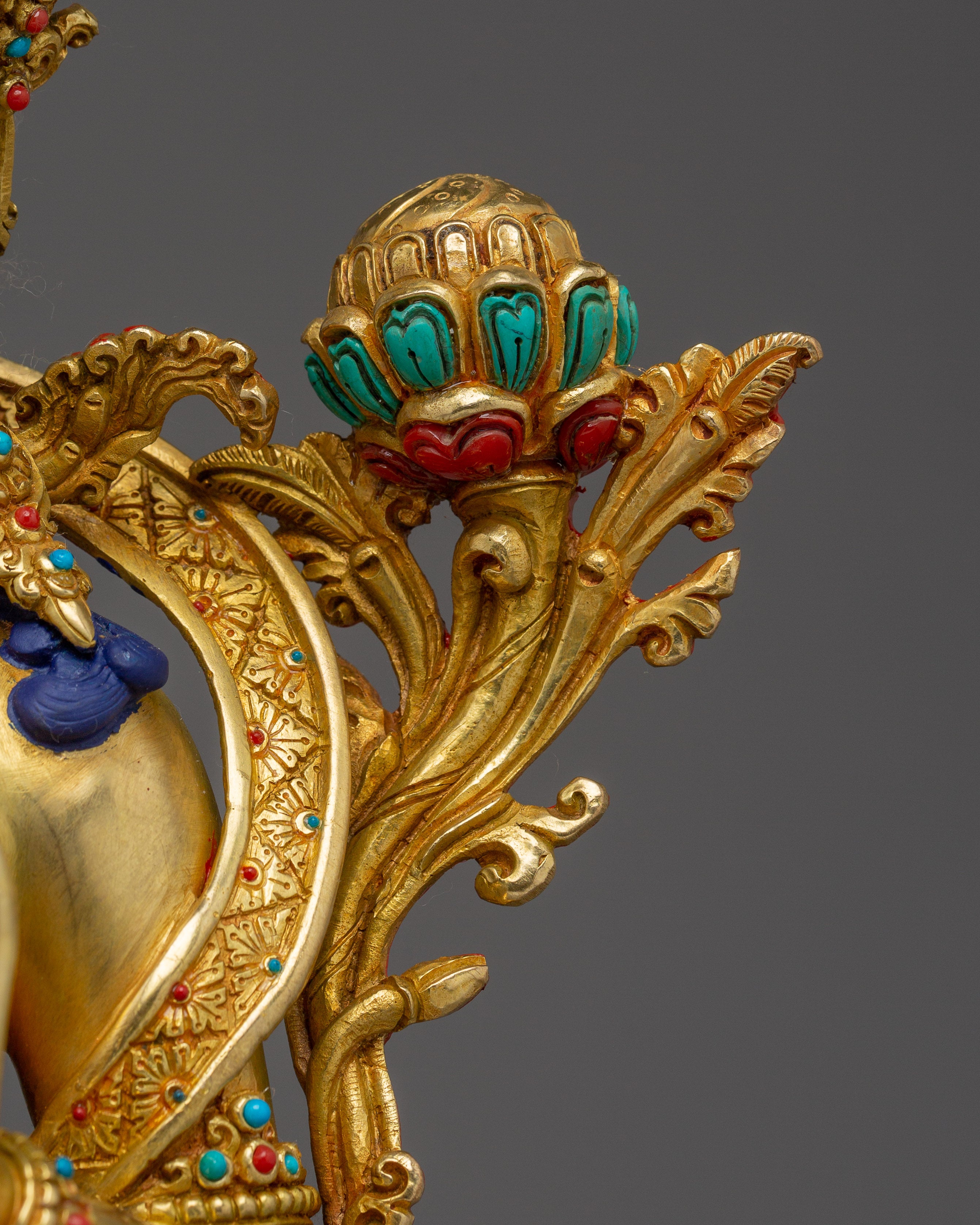 Green Tara Deity Statue: Divine Protector and Healer