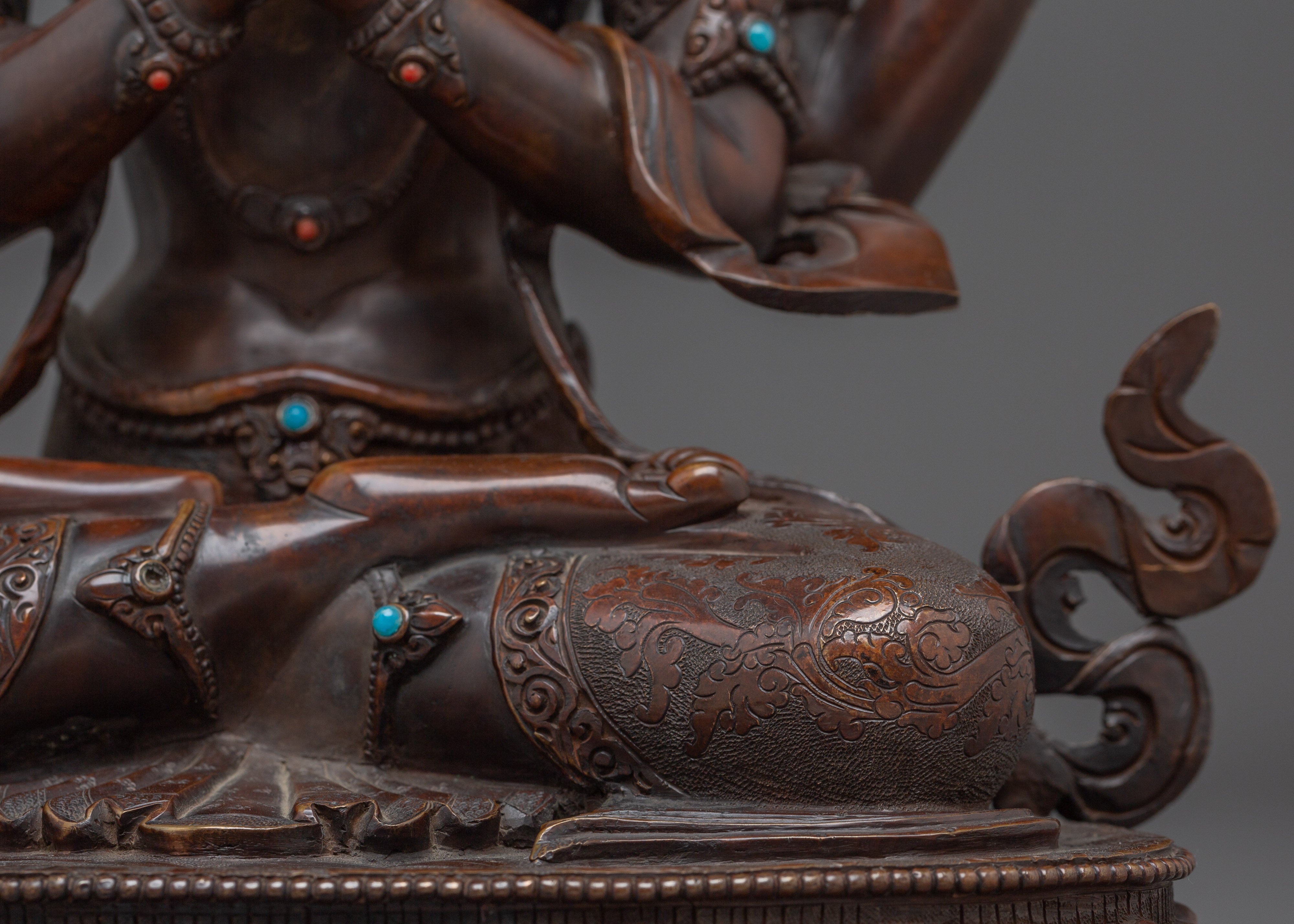 Chenrezig Sculpture: The Protector of All Sentient Beings
