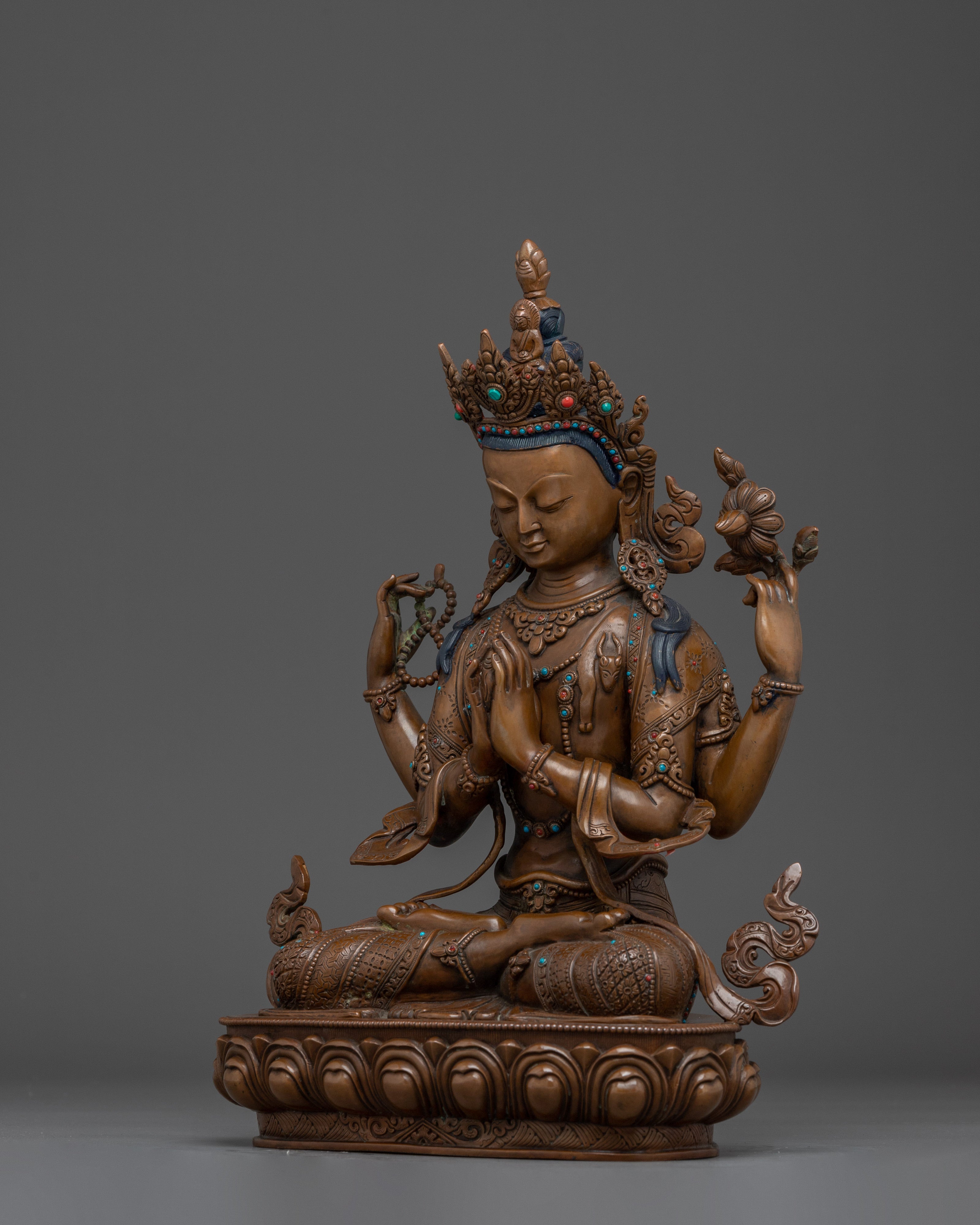 Chenrezig Figurine: Guardian of Love and Compassion