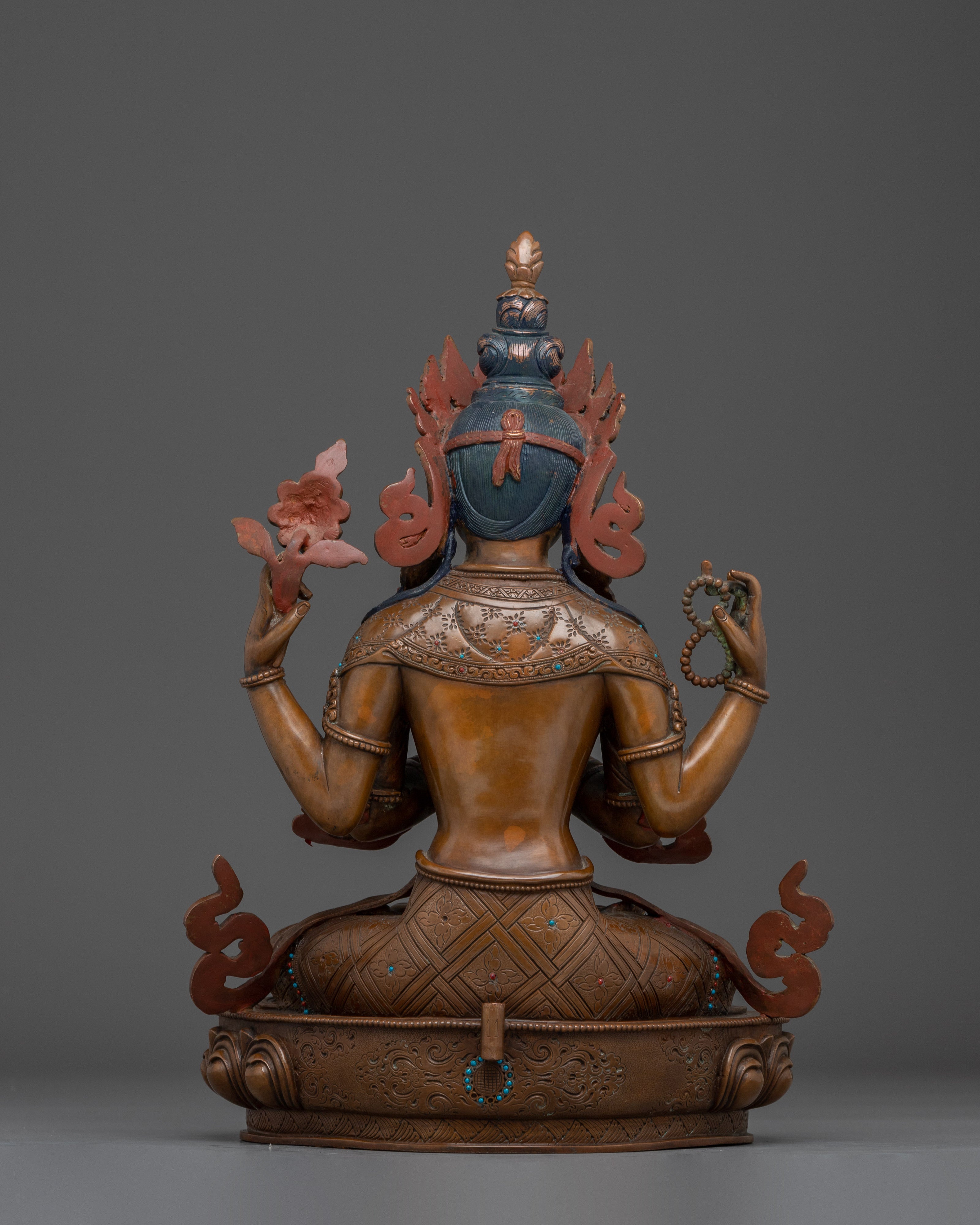 Chenrezig Figurine: Guardian of Love and Compassion