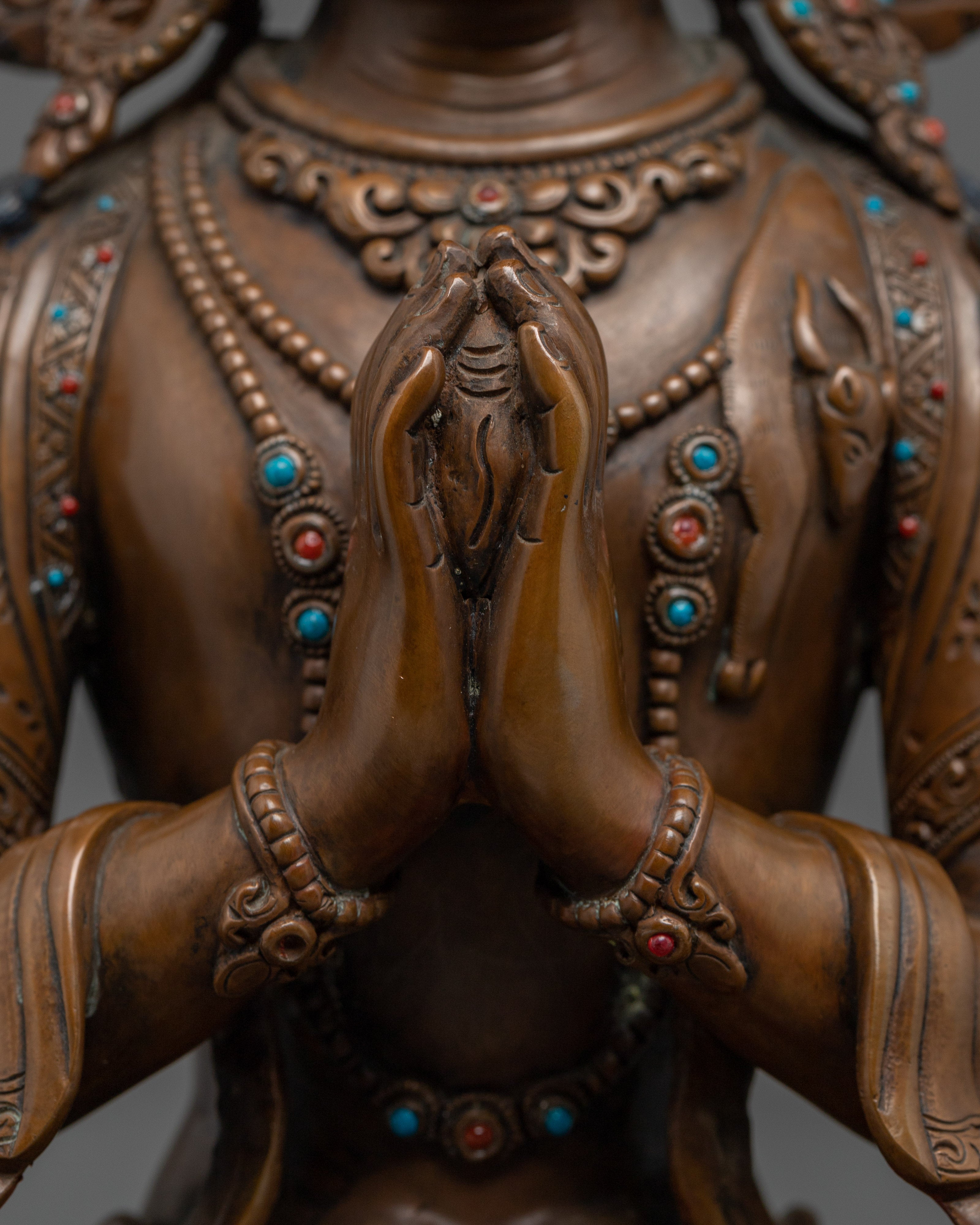 Chenrezig Figurine: Guardian of Love and Compassion