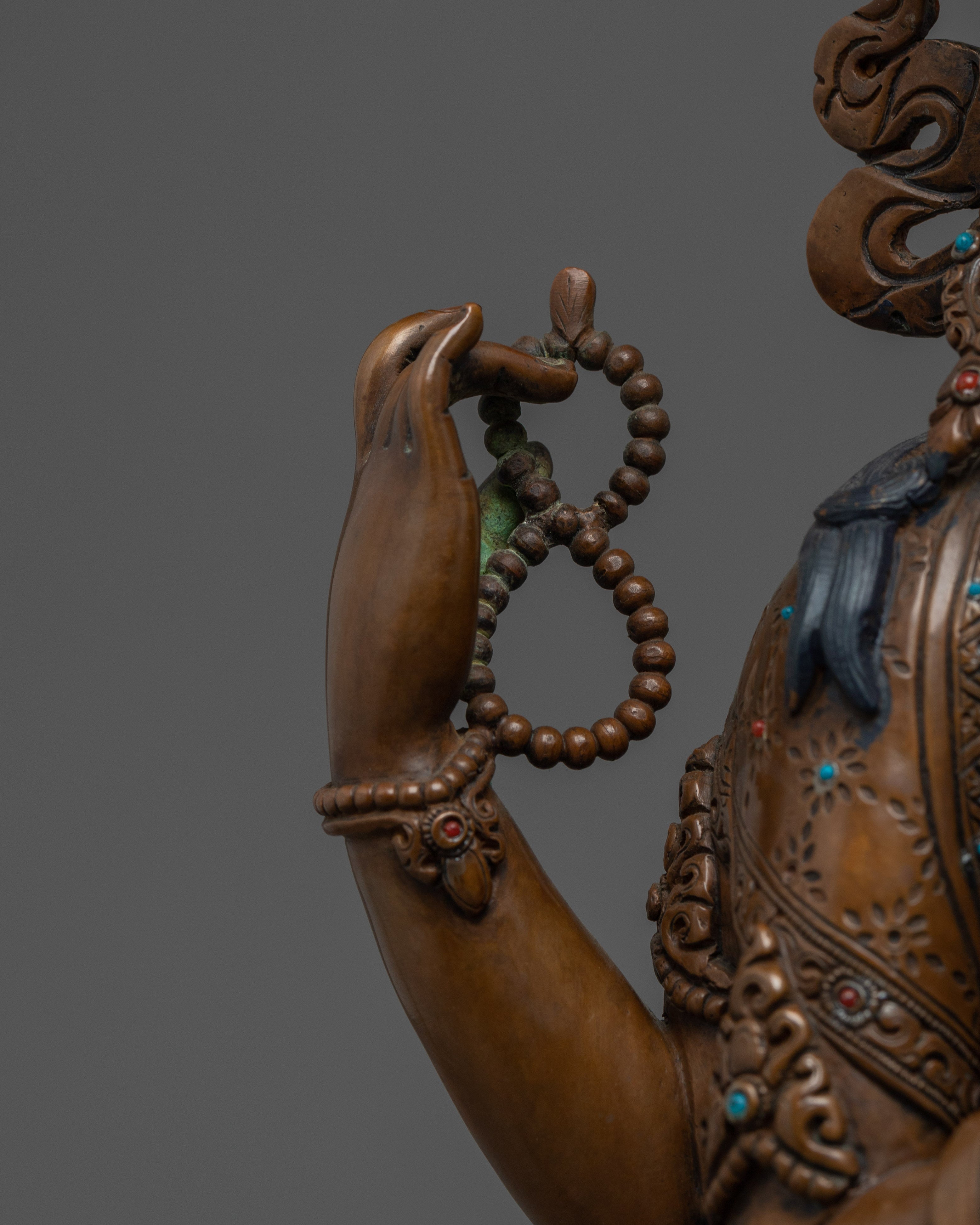 Chenrezig Figurine: Guardian of Love and Compassion