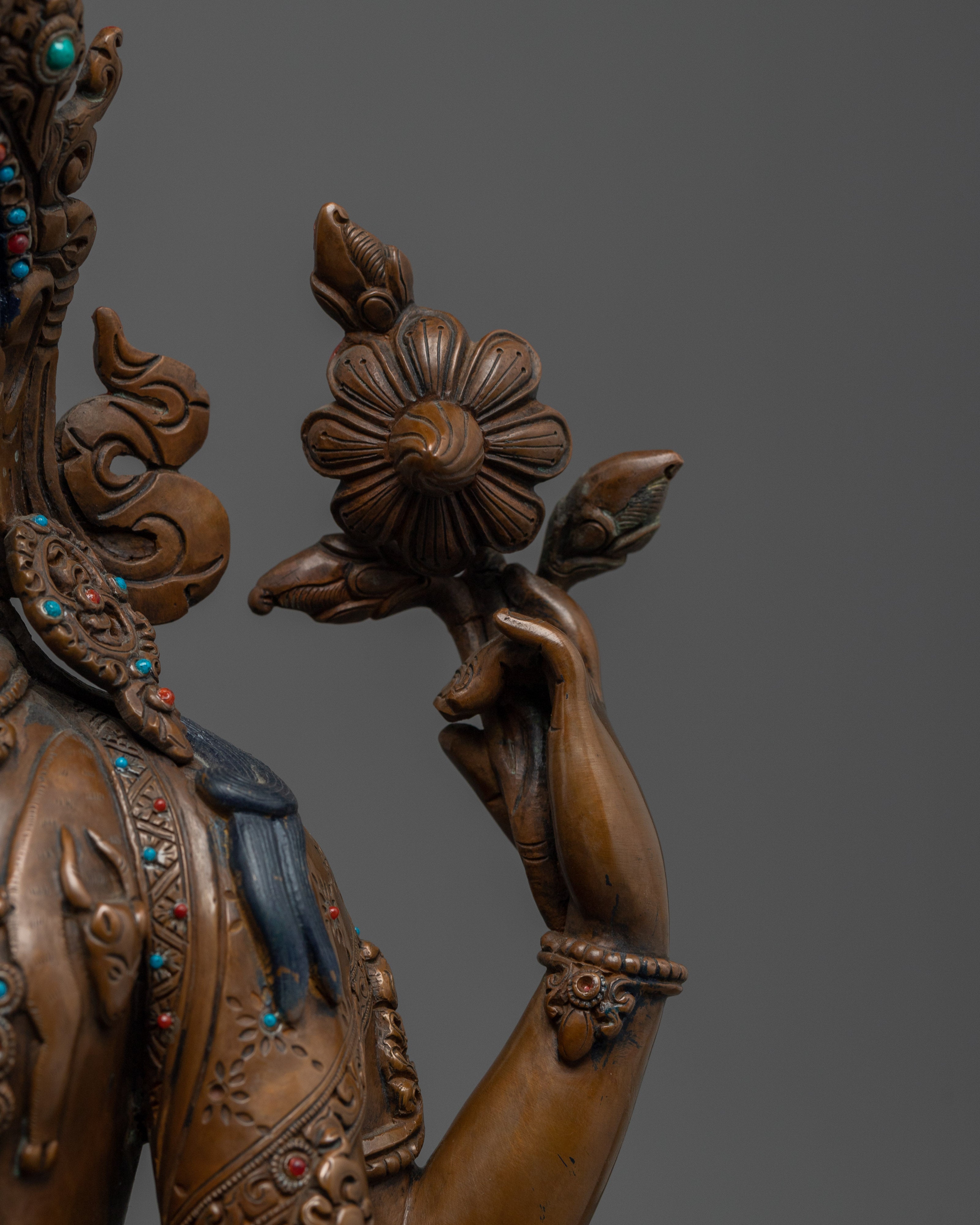 Chenrezig Figurine: Guardian of Love and Compassion