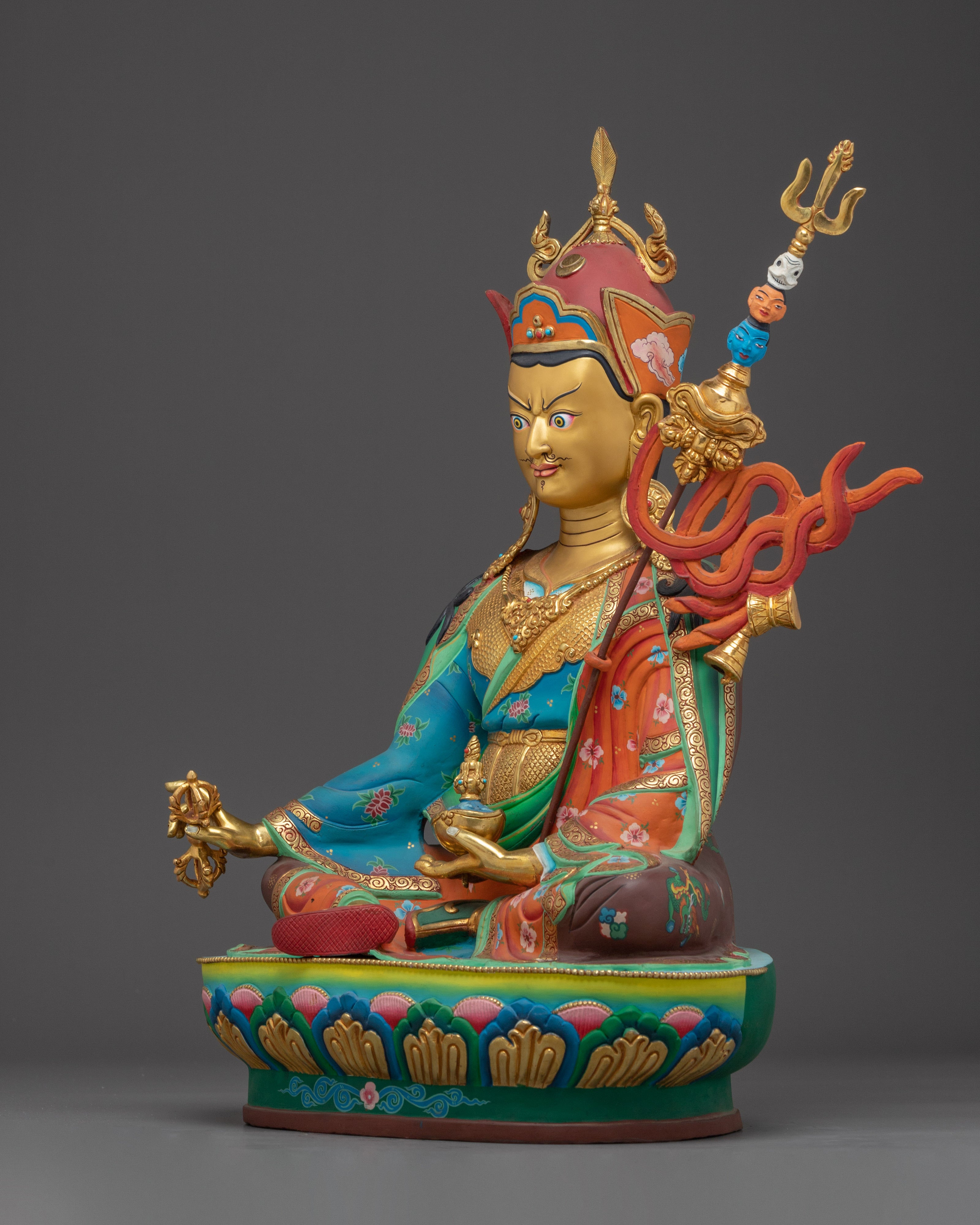 Guru Rinpoche Statue: The Buddhist Vajra Master