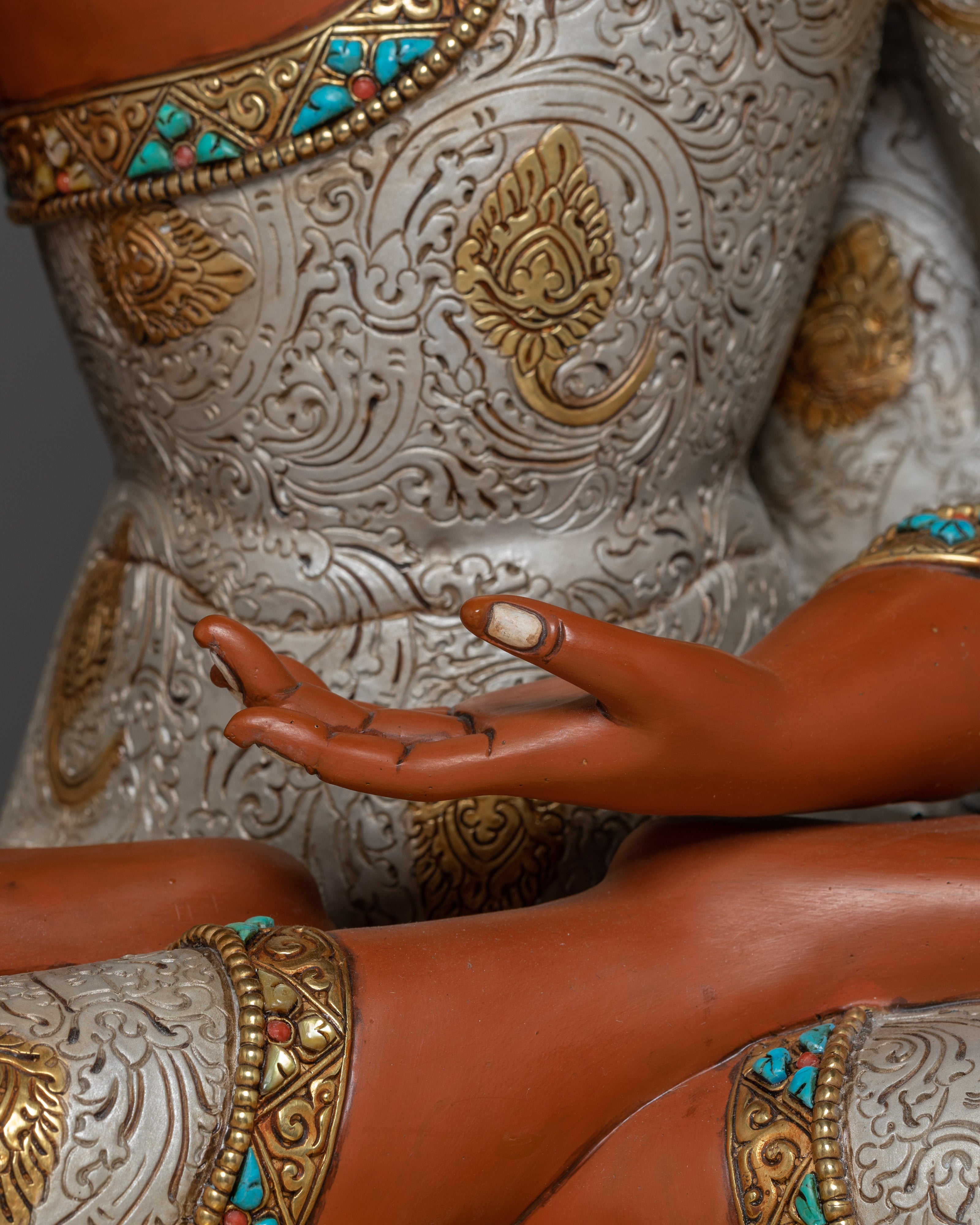 Shakyamuni Buddha Statue: Handmade Copper Art