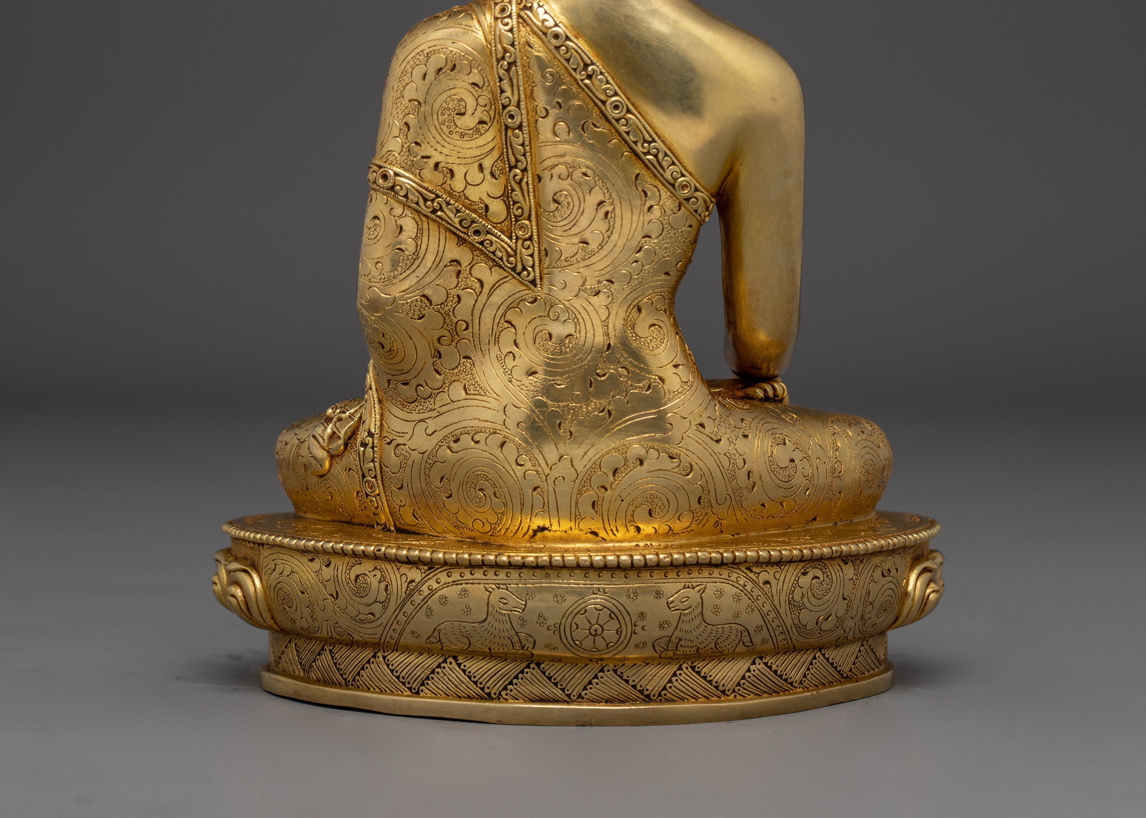 Gautama Buddha Statue: Sage of the Shakyas