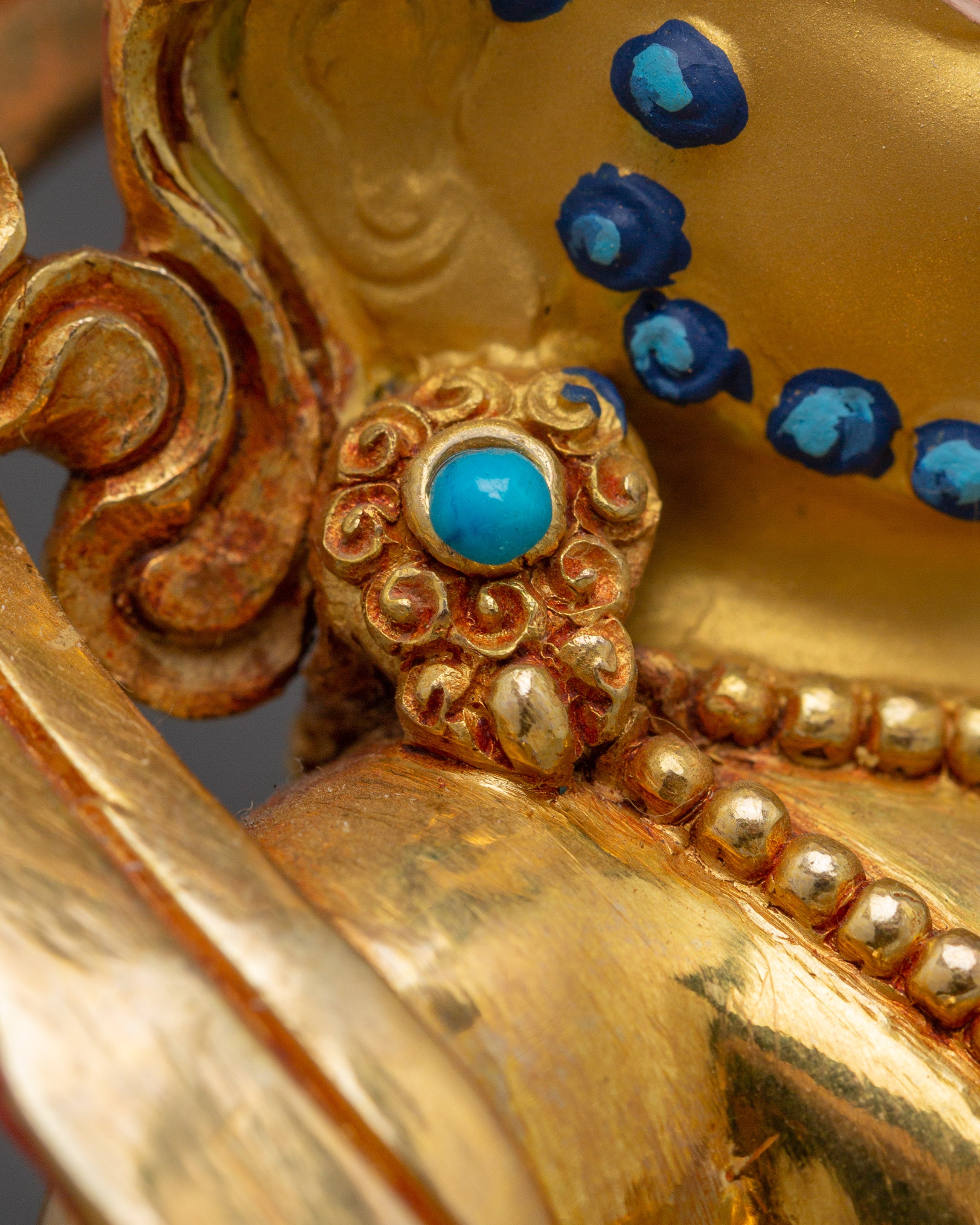 Dzambhala Statue: Buddhist Wealth Lord