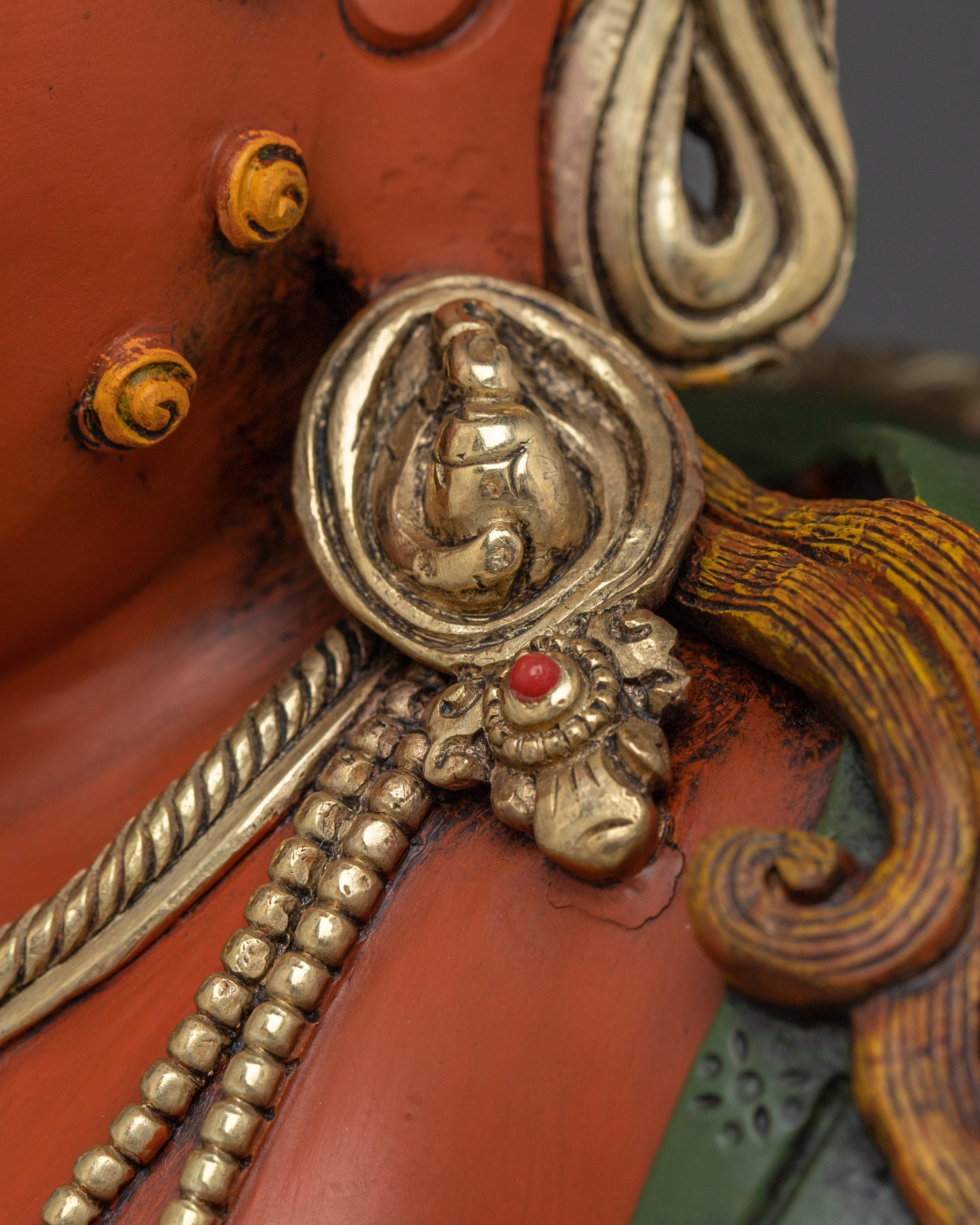 Dzambhala Statue: The Lord of Abundance