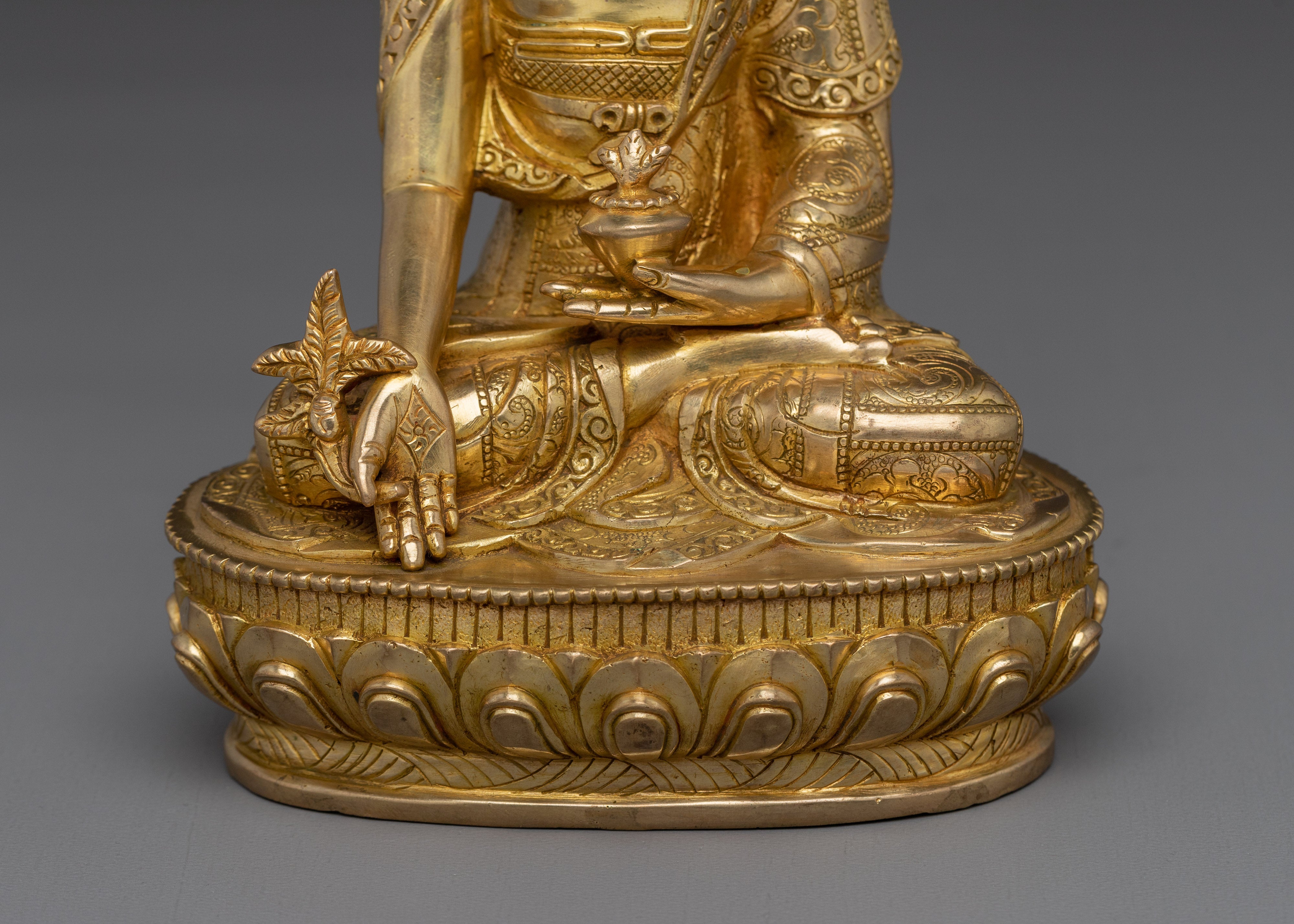 Medicine Buddha Statue: The Compassionate Healer