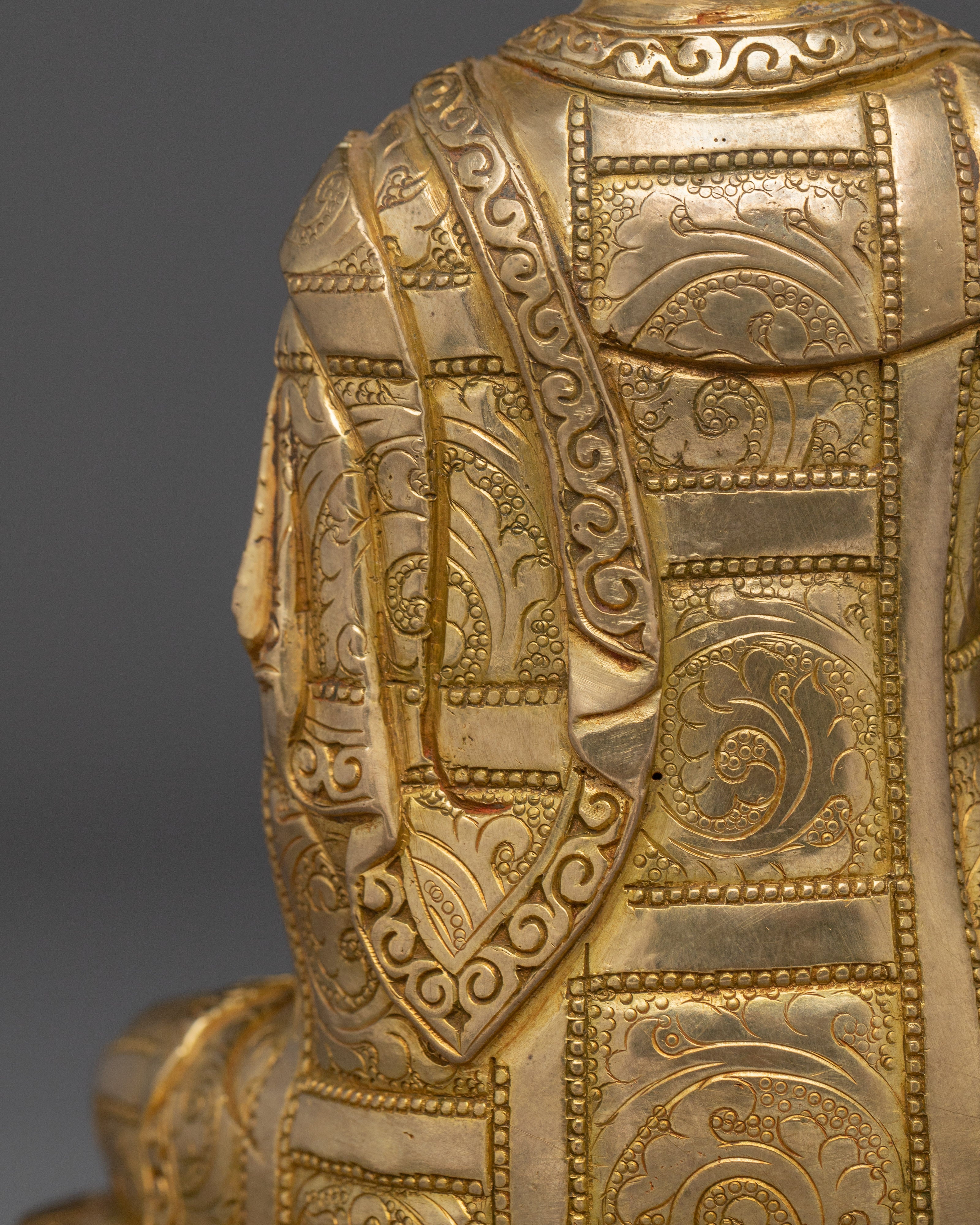 Medicine Buddha Statue: The Compassionate Healer