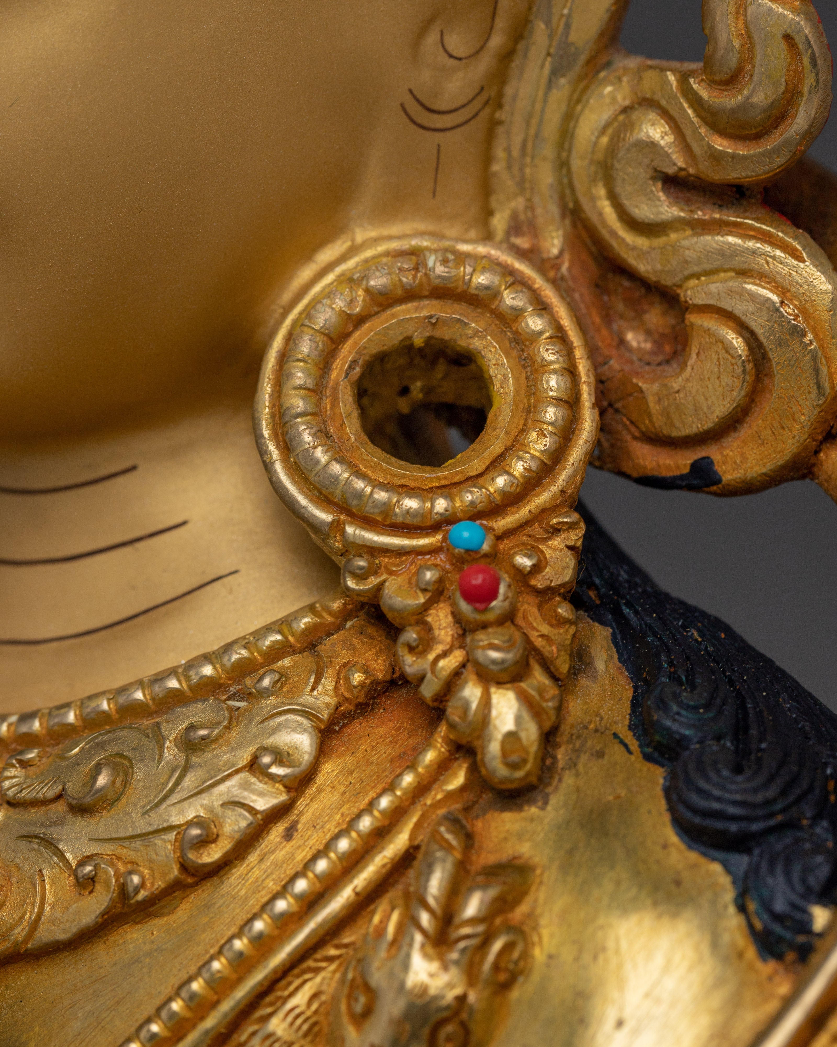 Statue of Chenrezig: The Buddhist Compassion Bodhisattva