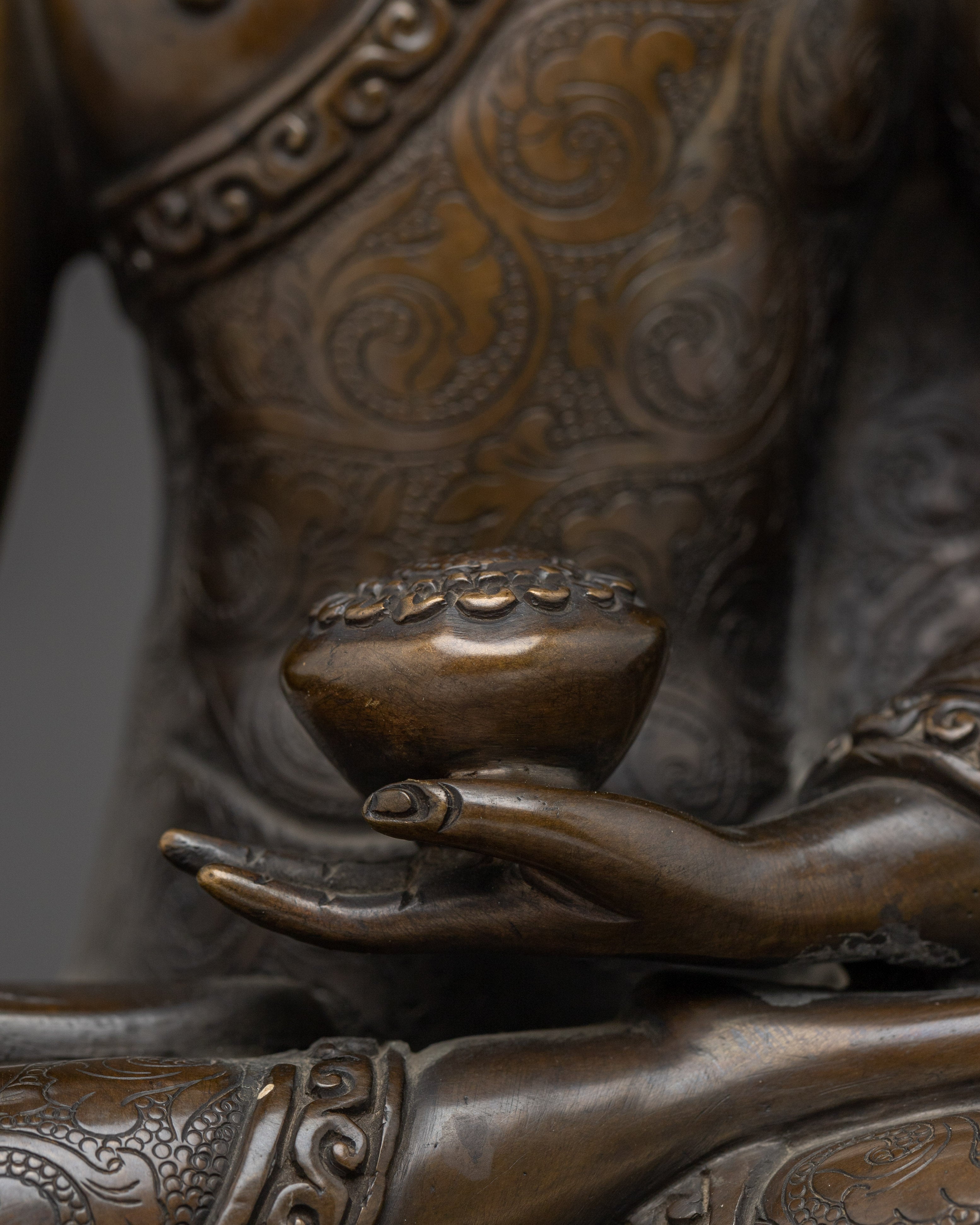 Shakyamuni Buddha Buddhist Sculpture | Artistry for spiritual decor