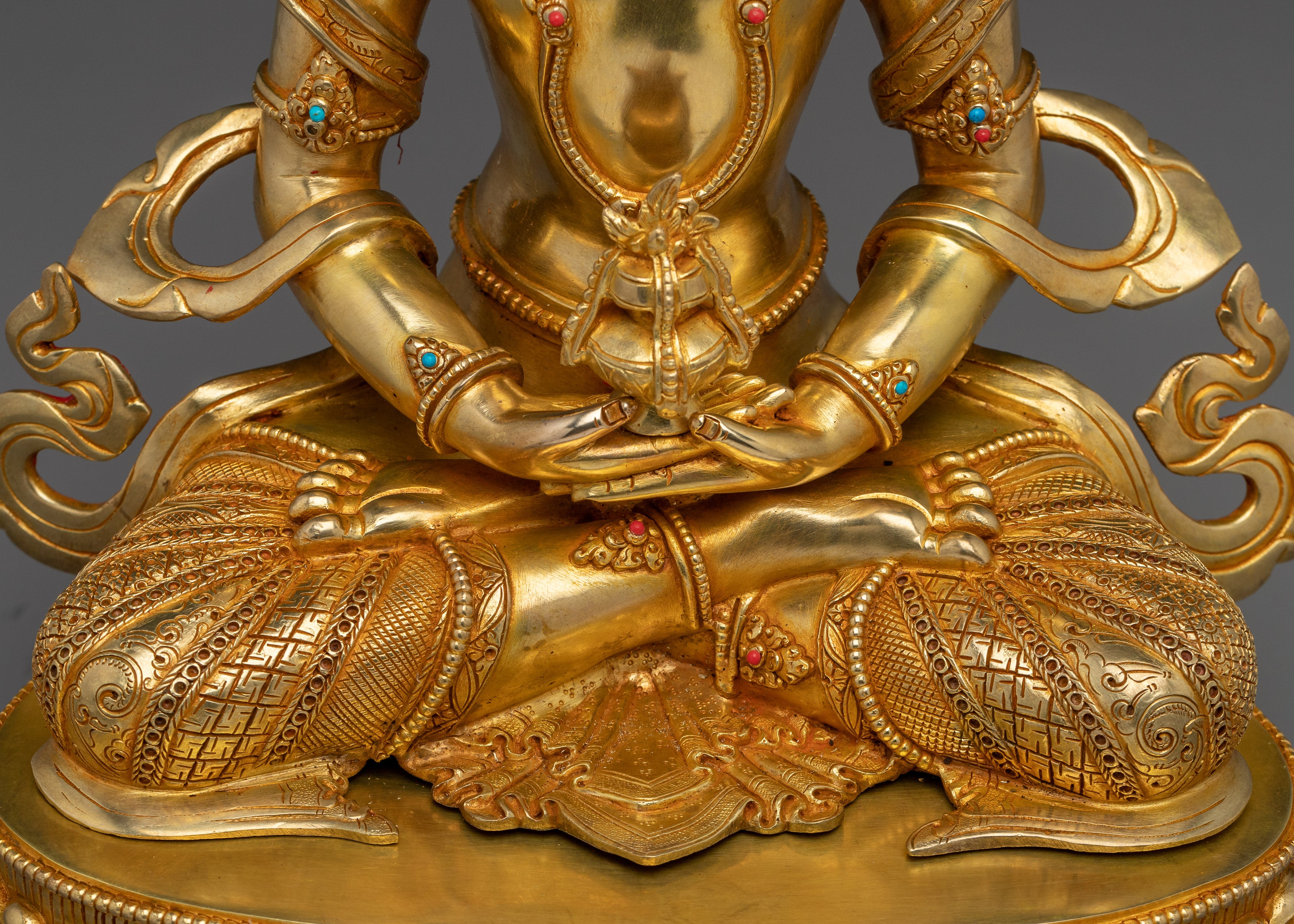 Golden Amitayus Statue for Spirituality
