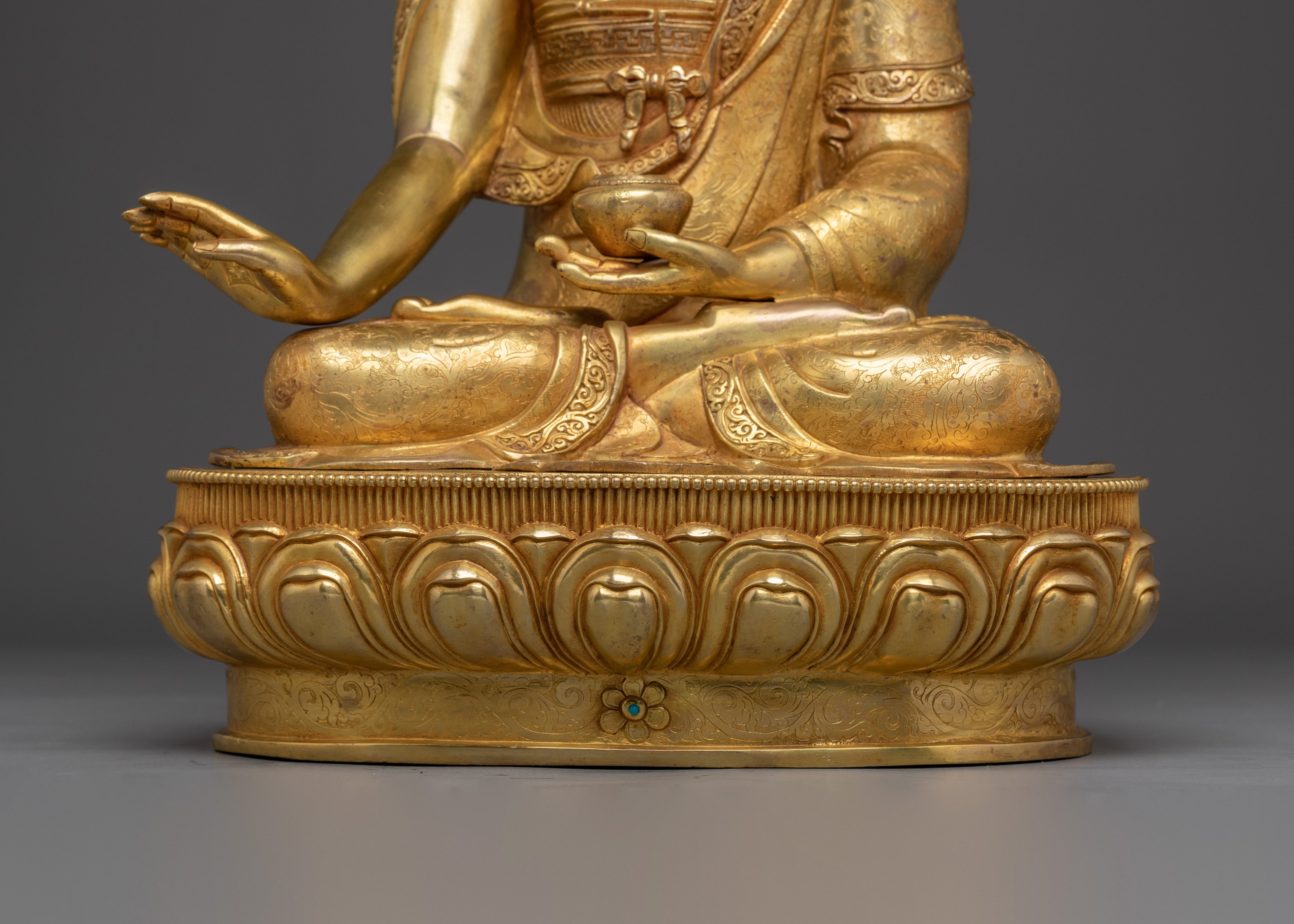 Suparakirtita Namashri Buddha Copper Statue