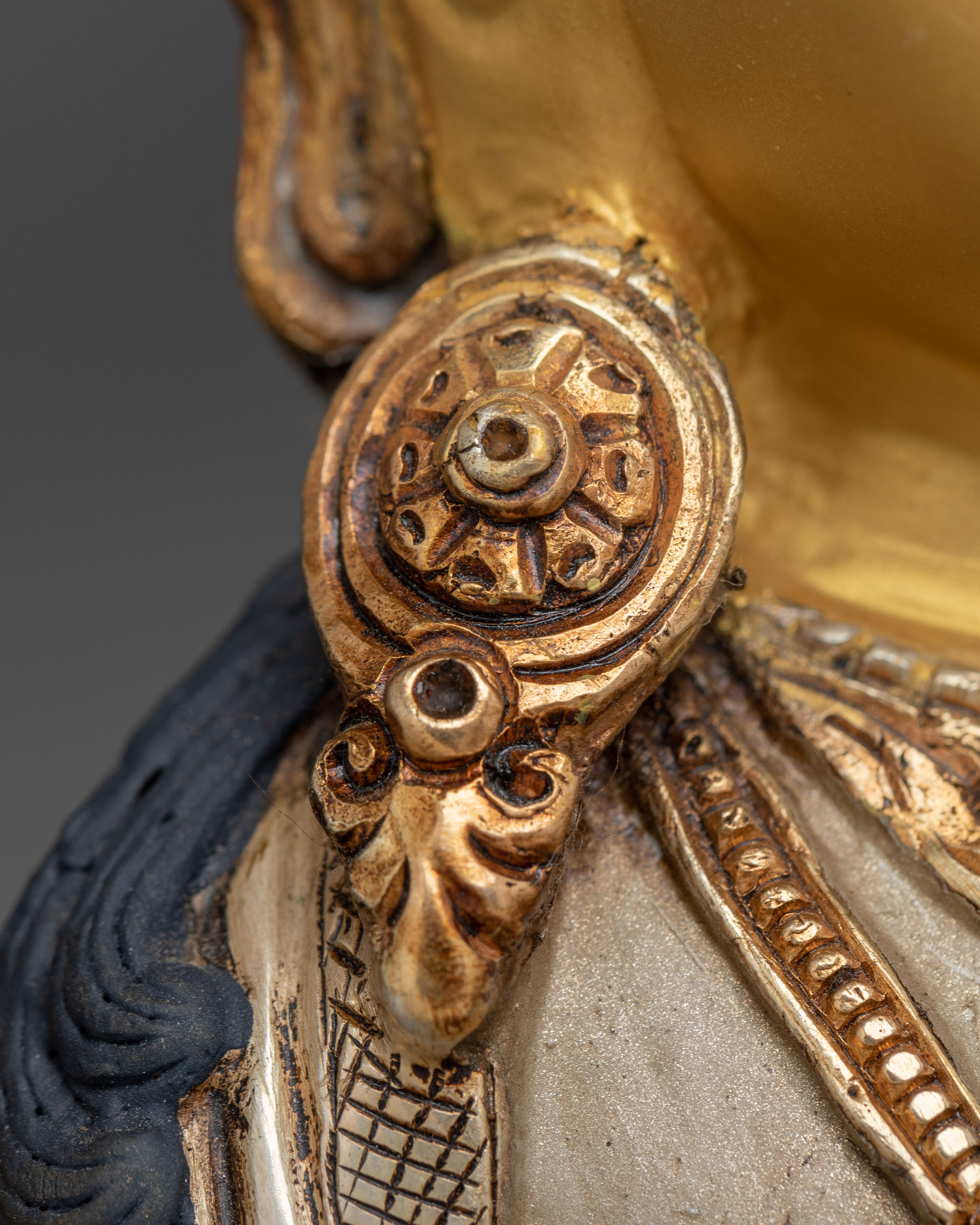 Chenrezig, Peaceful Deity | Nepali Handcrafted Icon