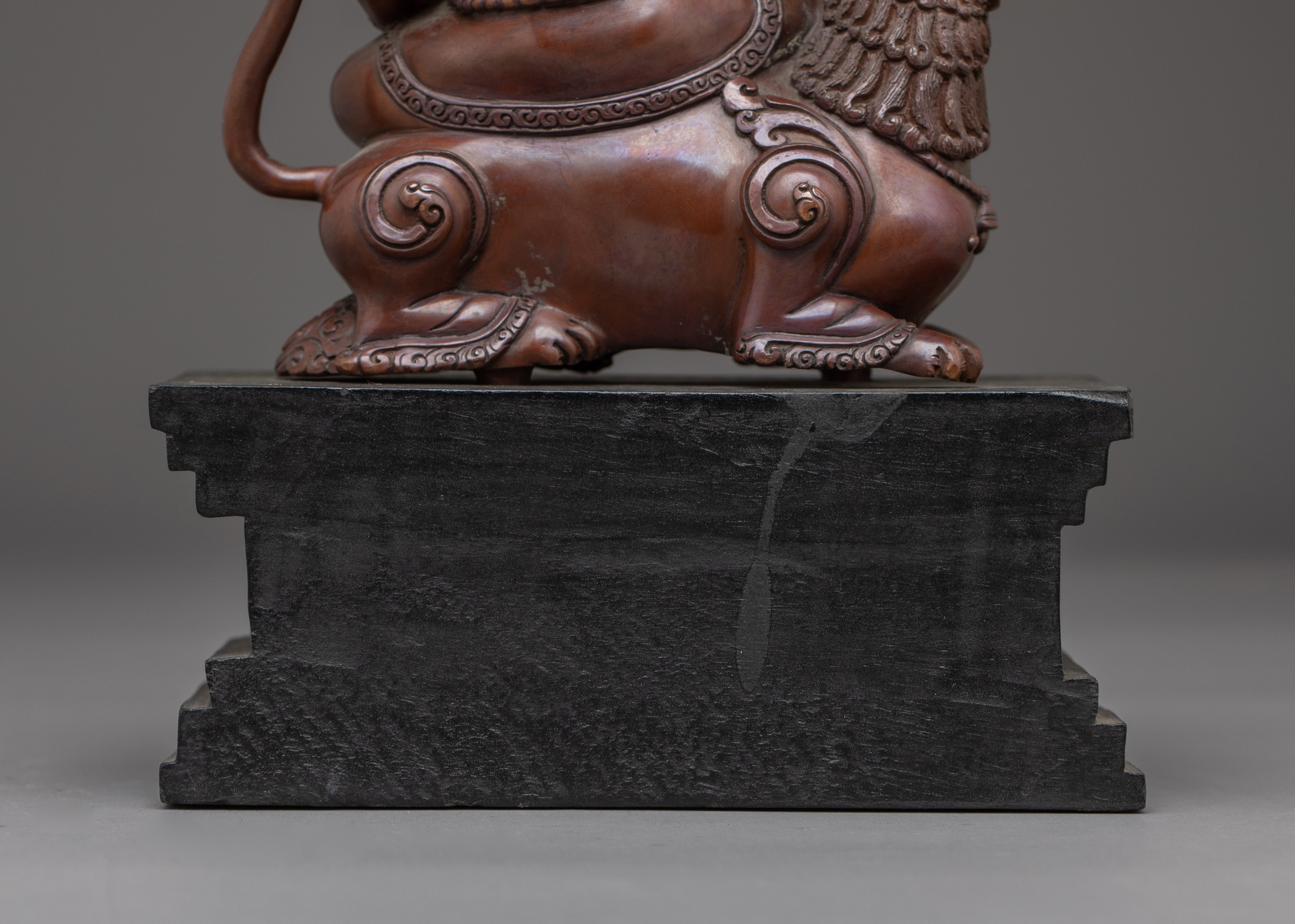 Namtoshe Statue: Guardian of the North