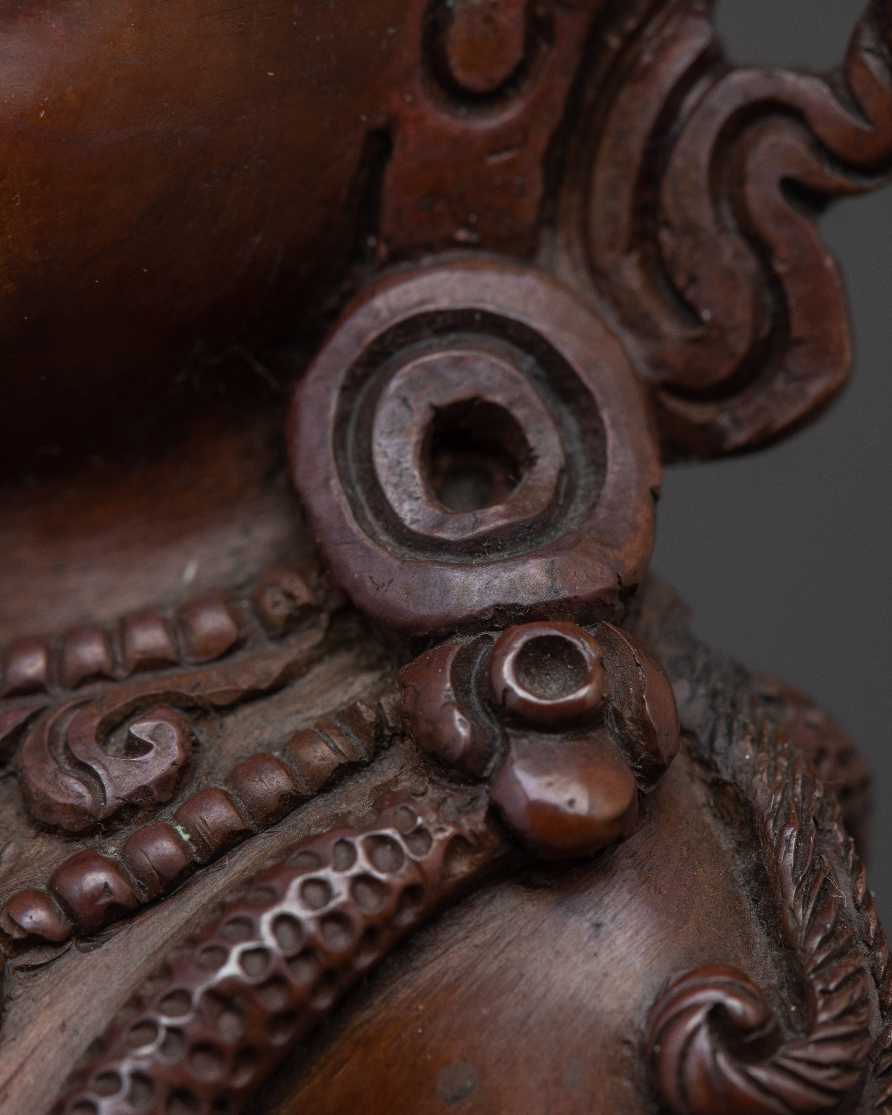 Namtoshe Statue: Guardian of the North