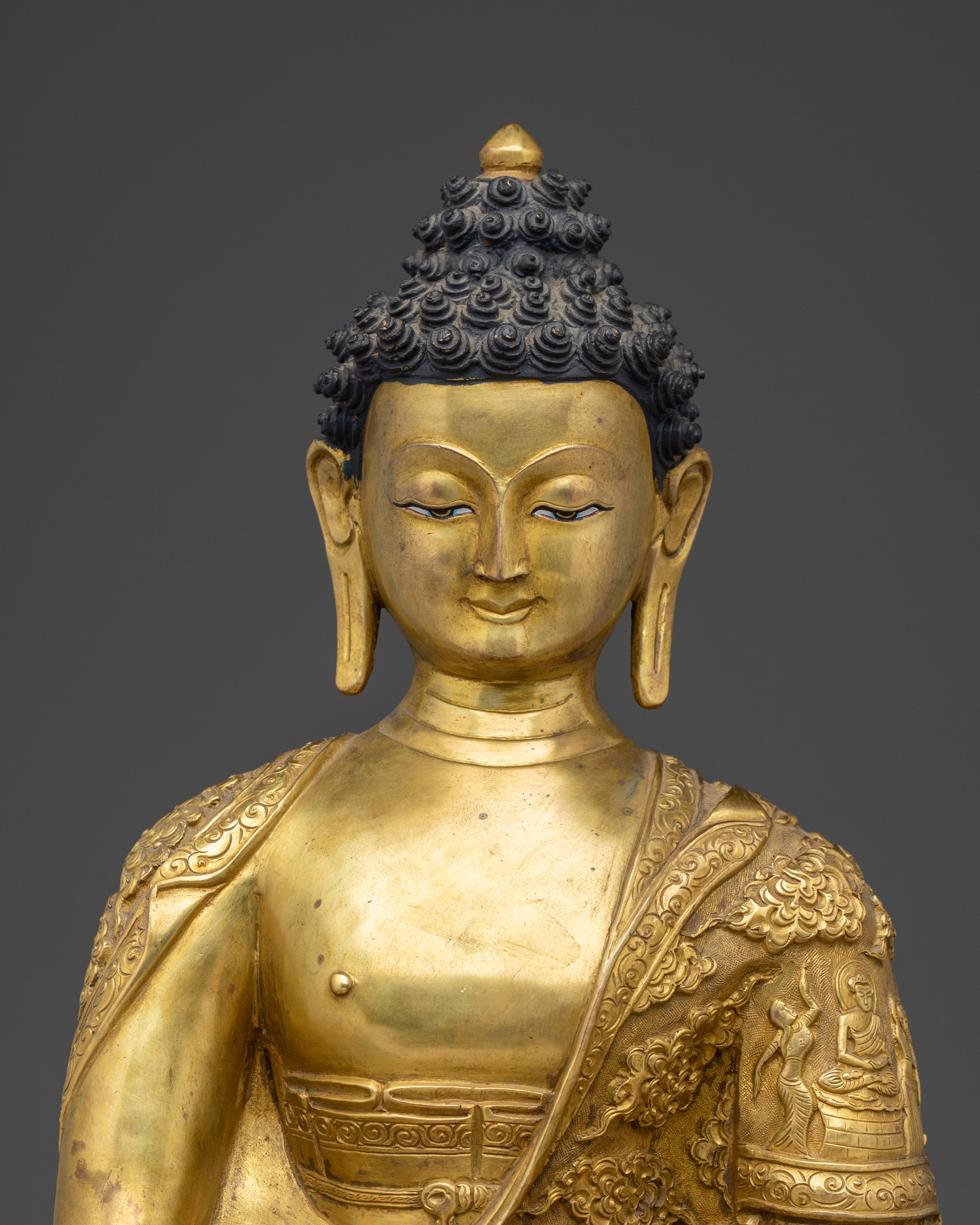 Shakyamuni Buddha Statue: Traditional Gautama Buddha