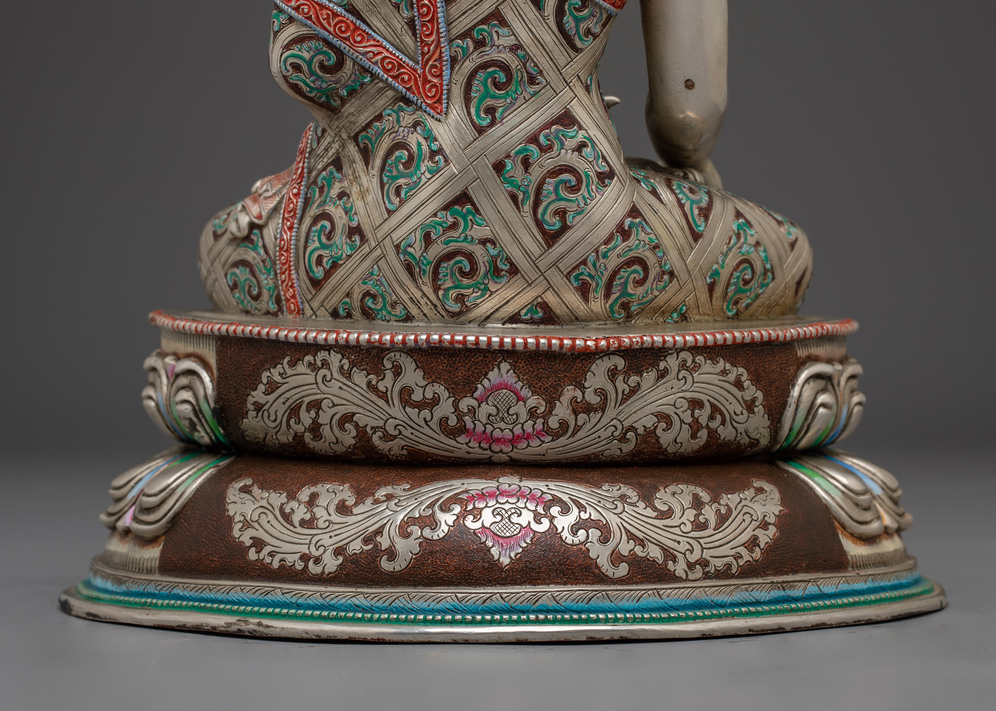 Shakyamuni Buddha Statue: Historical Gautama Buddha