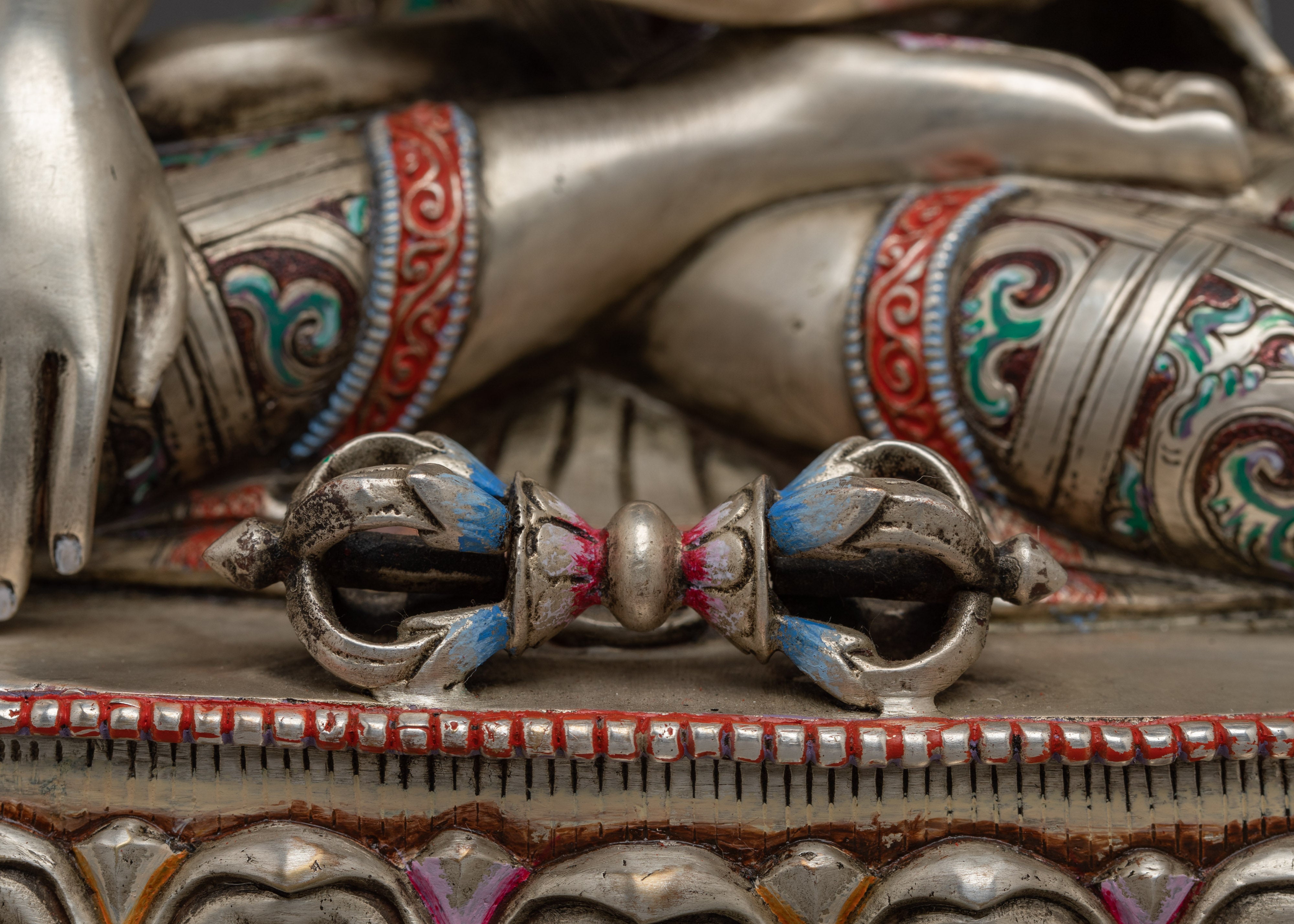 Shakyamuni Buddha Statue: Historical Gautama Buddha