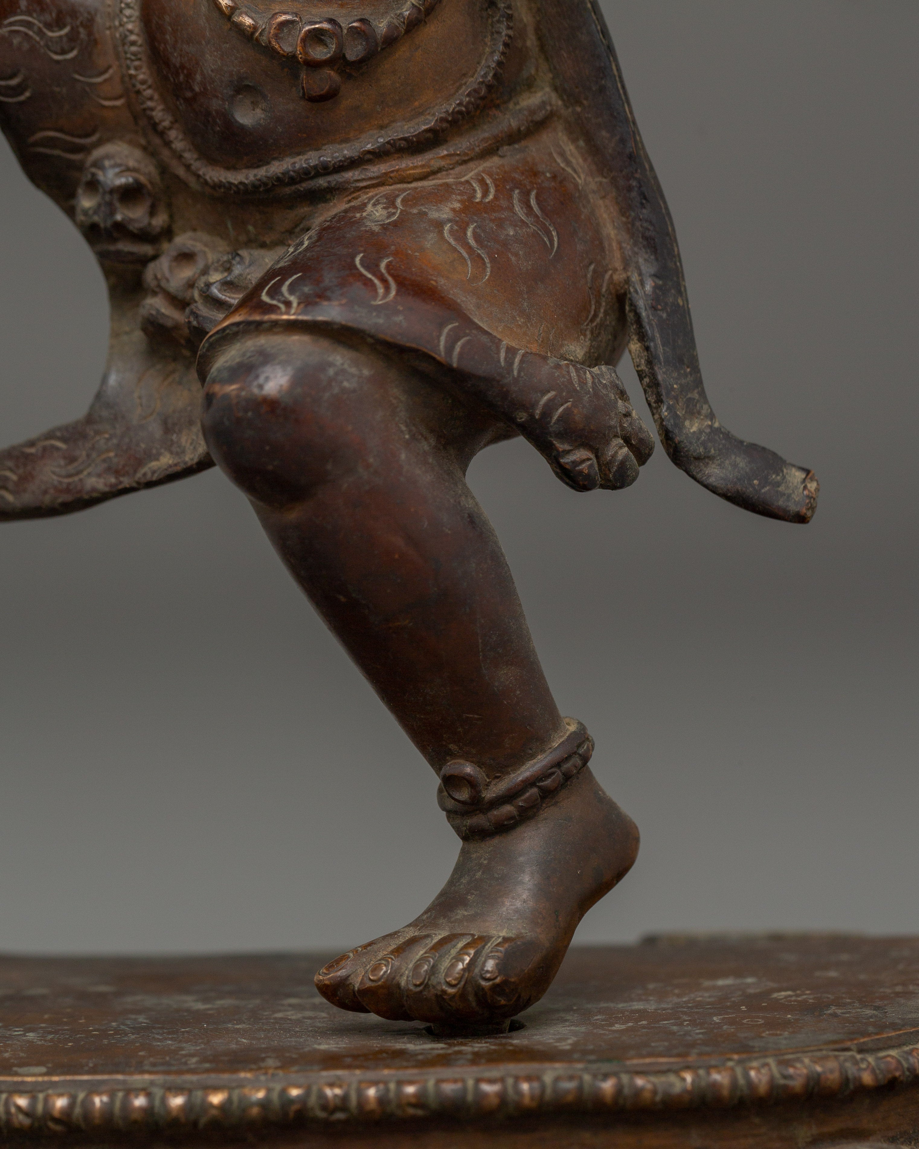 Mythical bird Deity Garuda Art | Protector Against Nagas