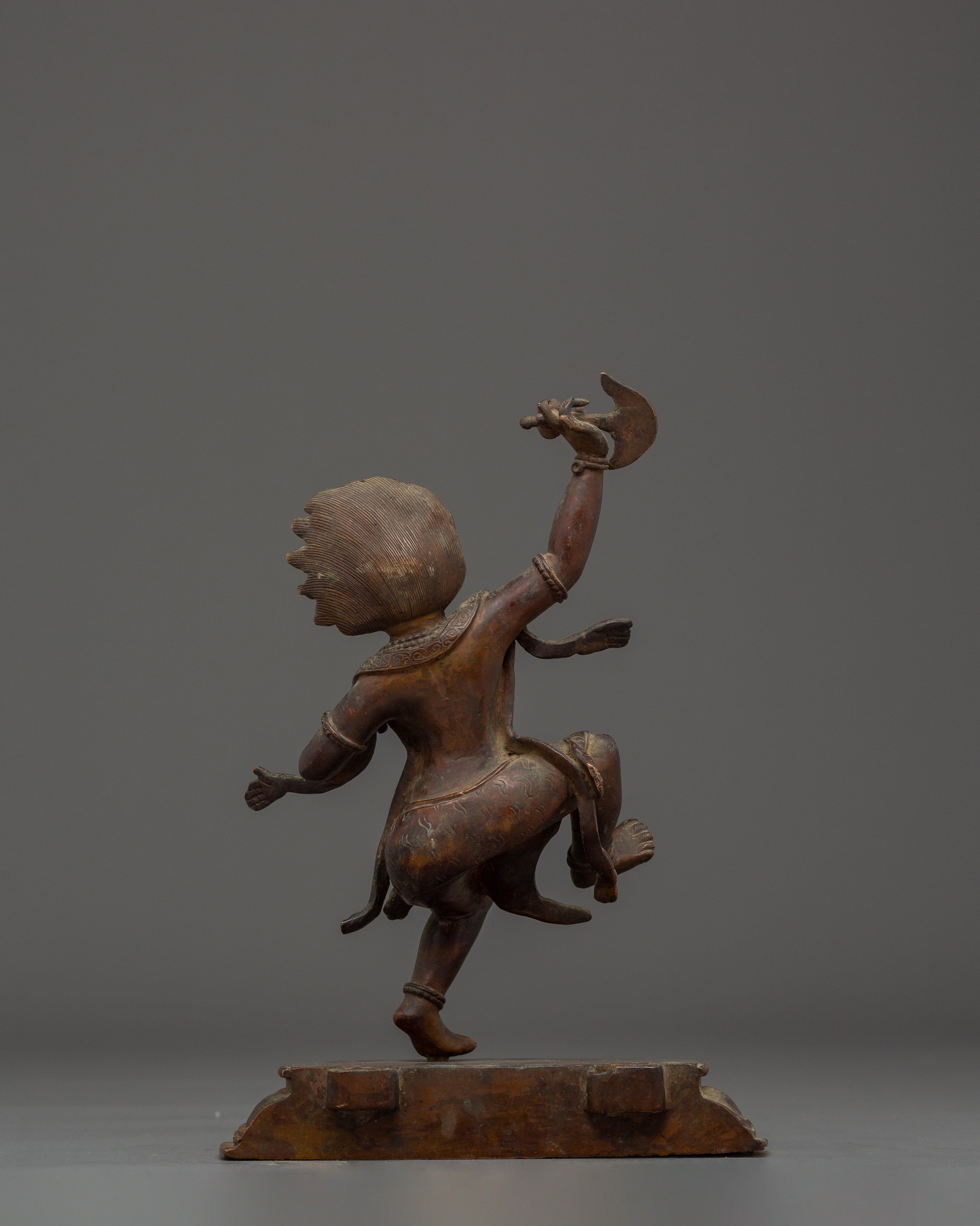 Mythical bird Deity Garuda Art | Protector Against Nagas