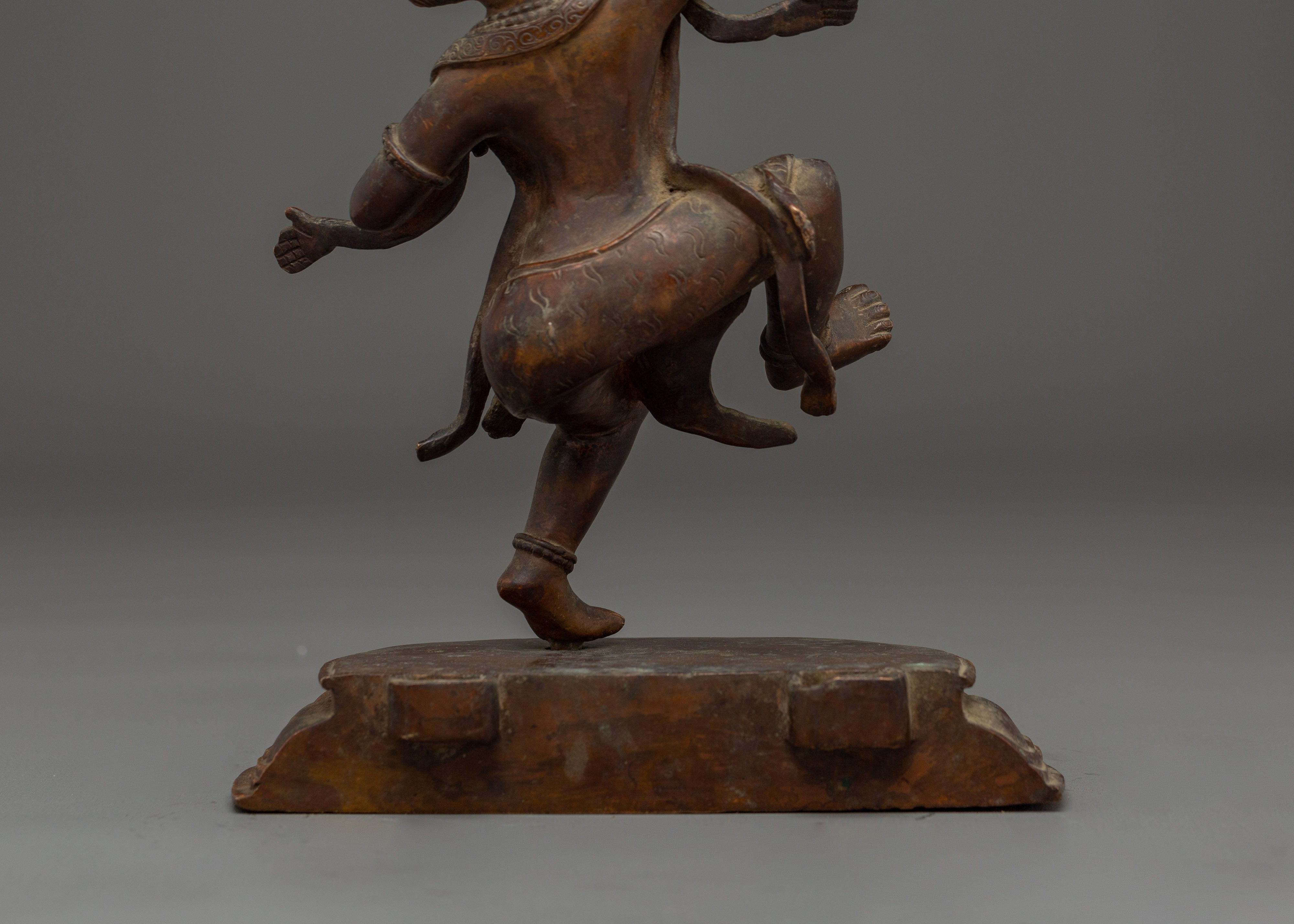 Mythical bird Deity Garuda Art | Protector Against Nagas