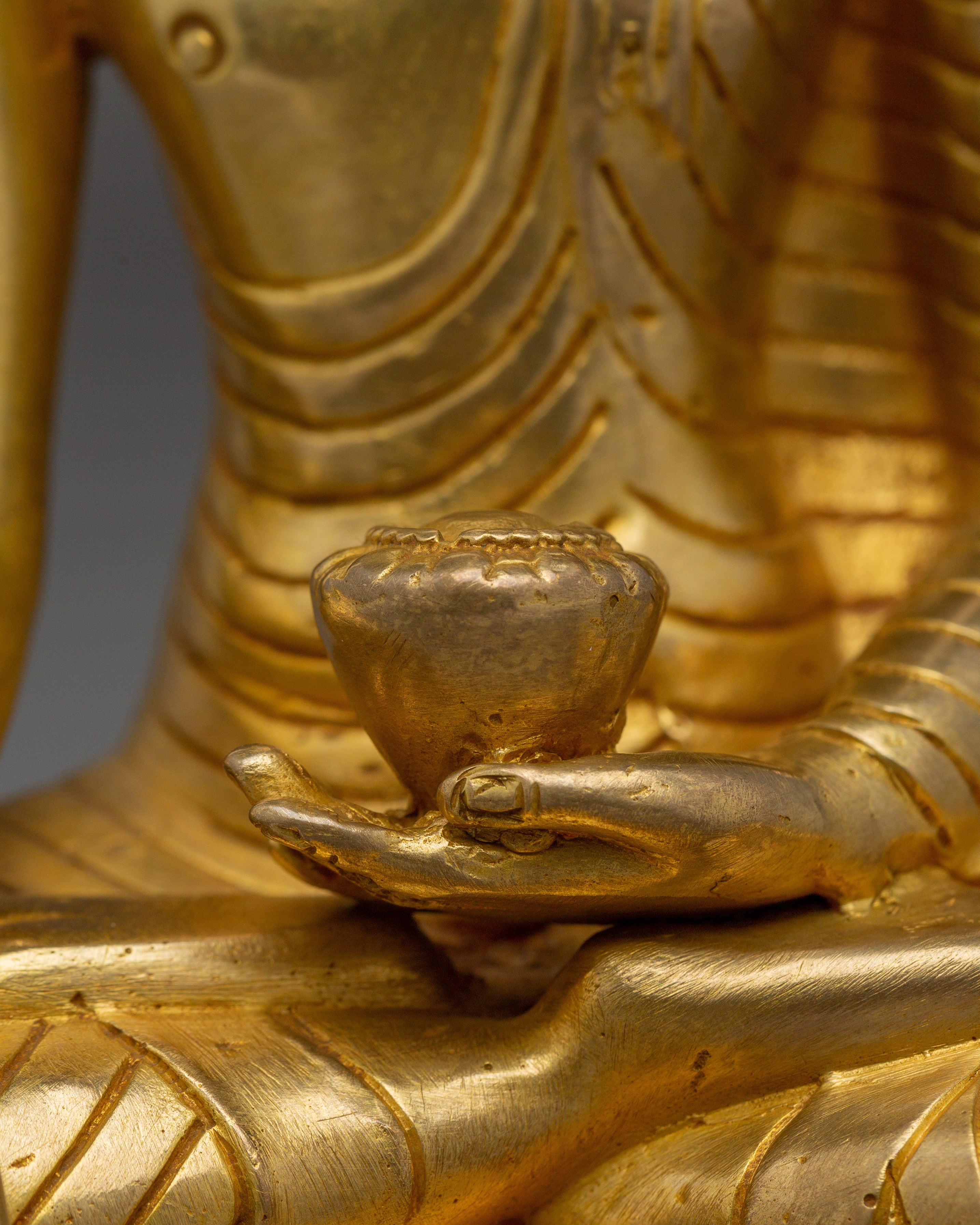 Golden Shakyamuni Buddha Statue: The Historical Buddha