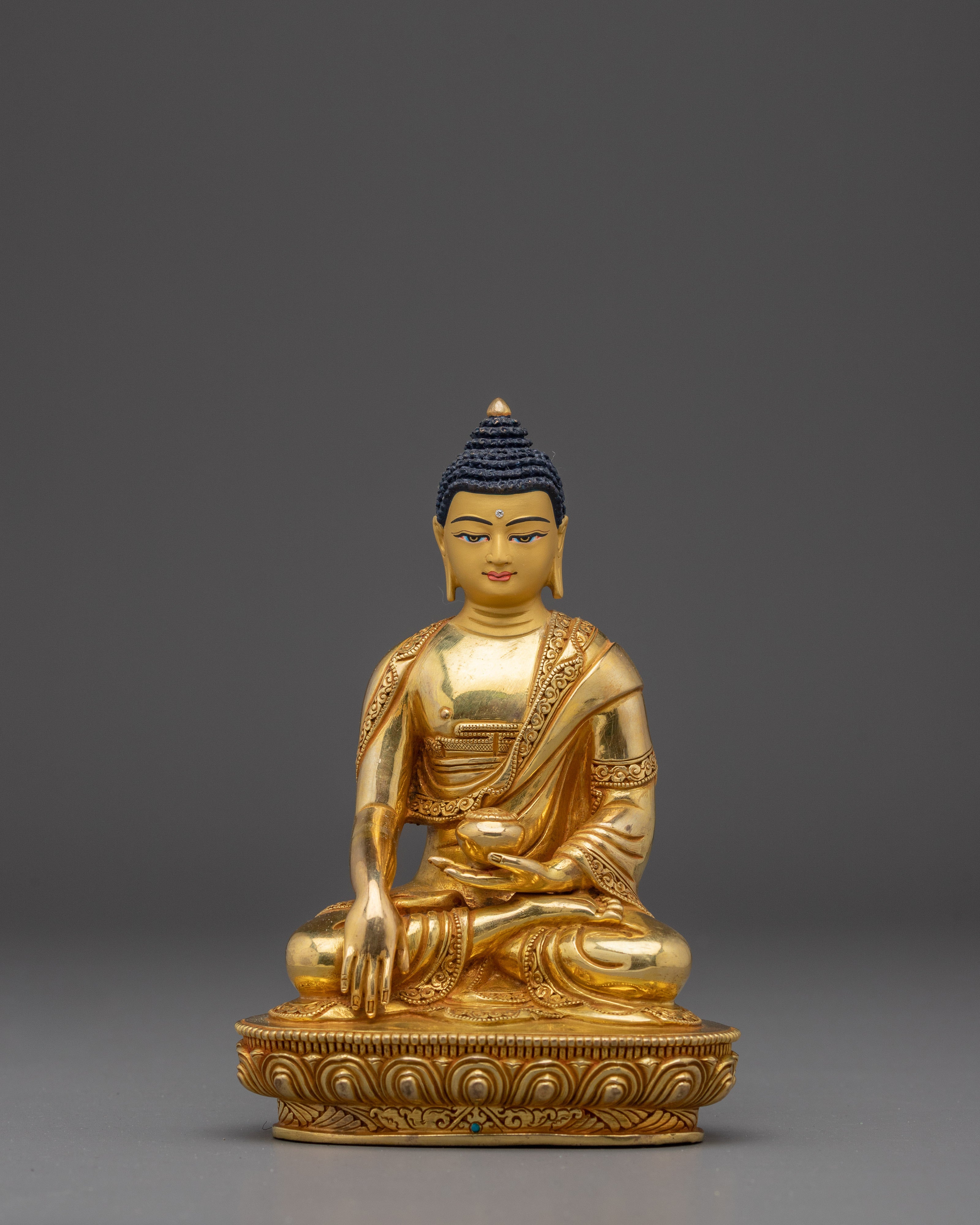 shakyamuni-buddha-teacher-of-the-dharma