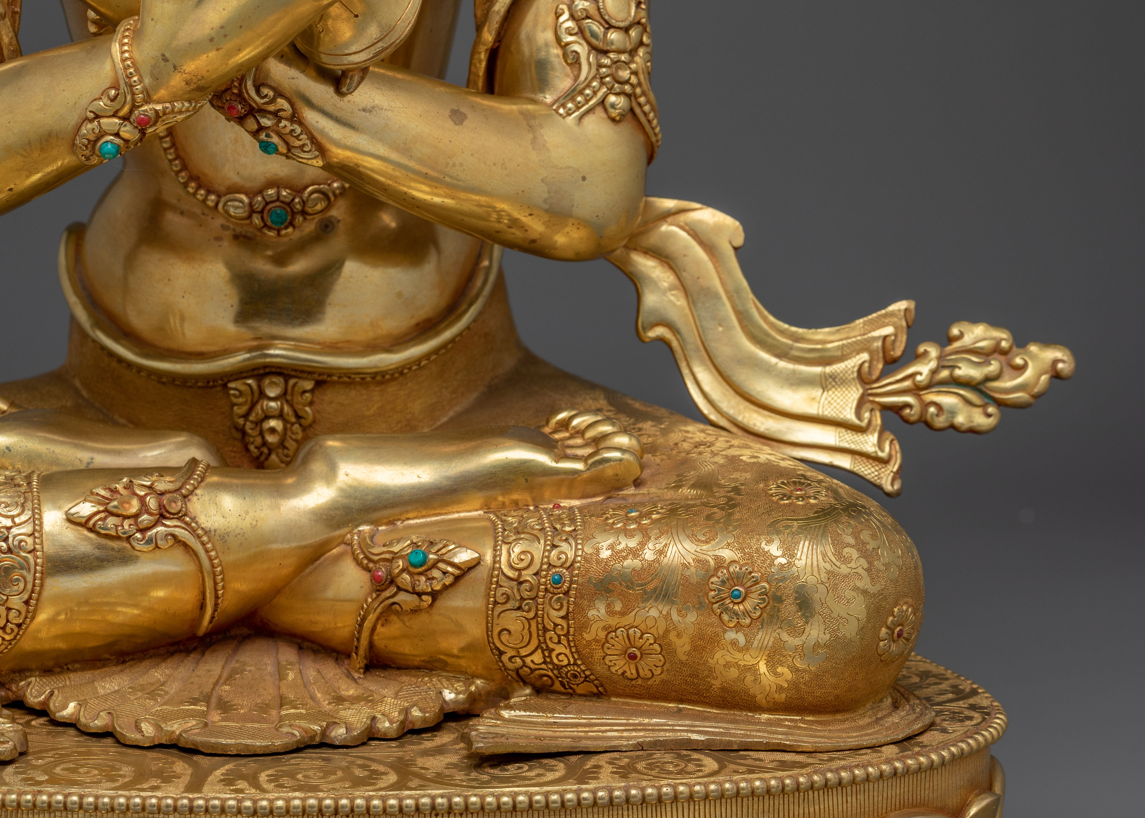 Enlightened Symbol Vajradhara Art | Traditional Craftsmanship