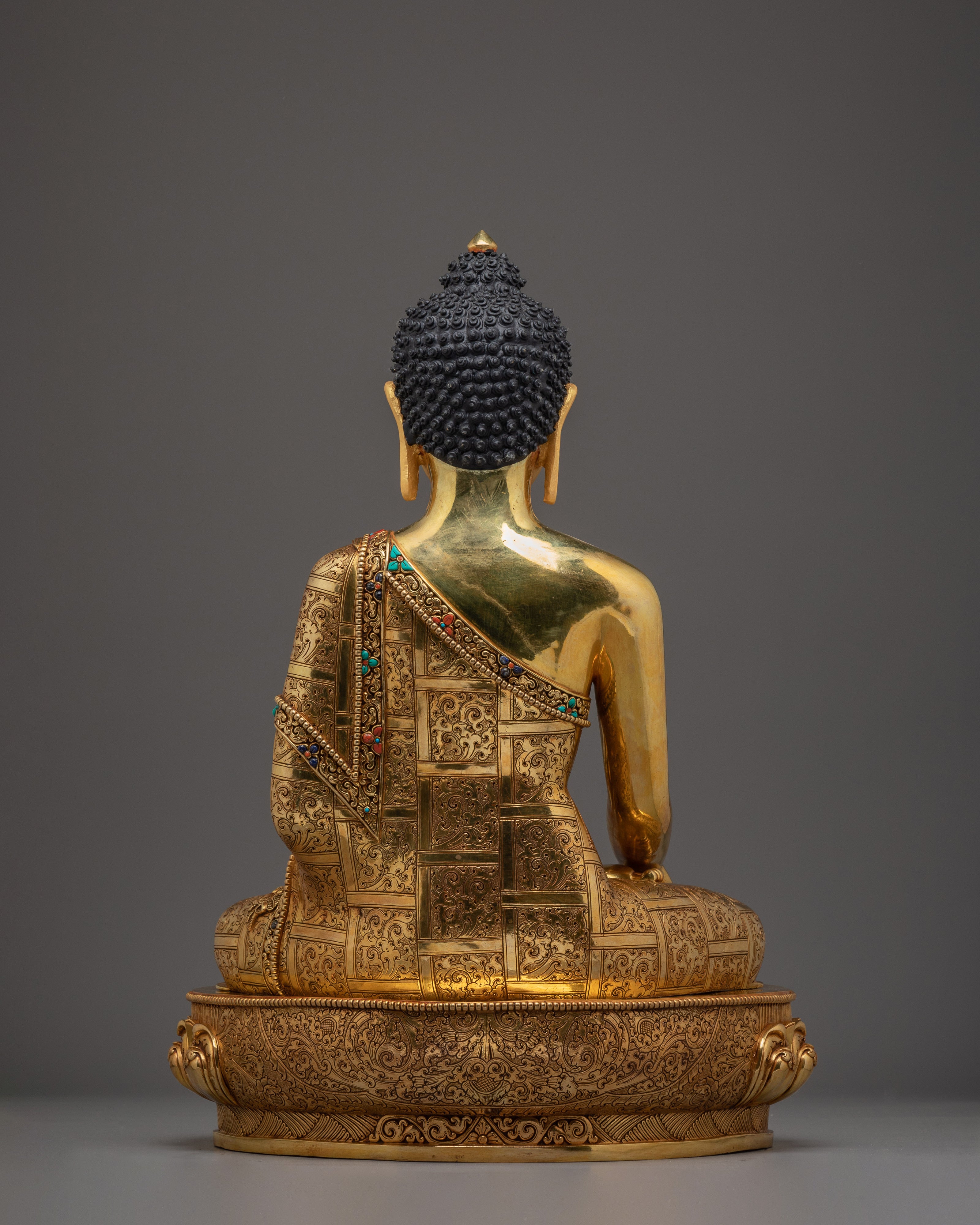 Enlightened Golden Shakyamuni Buddha Artwork | Mindfulness Sculpture
