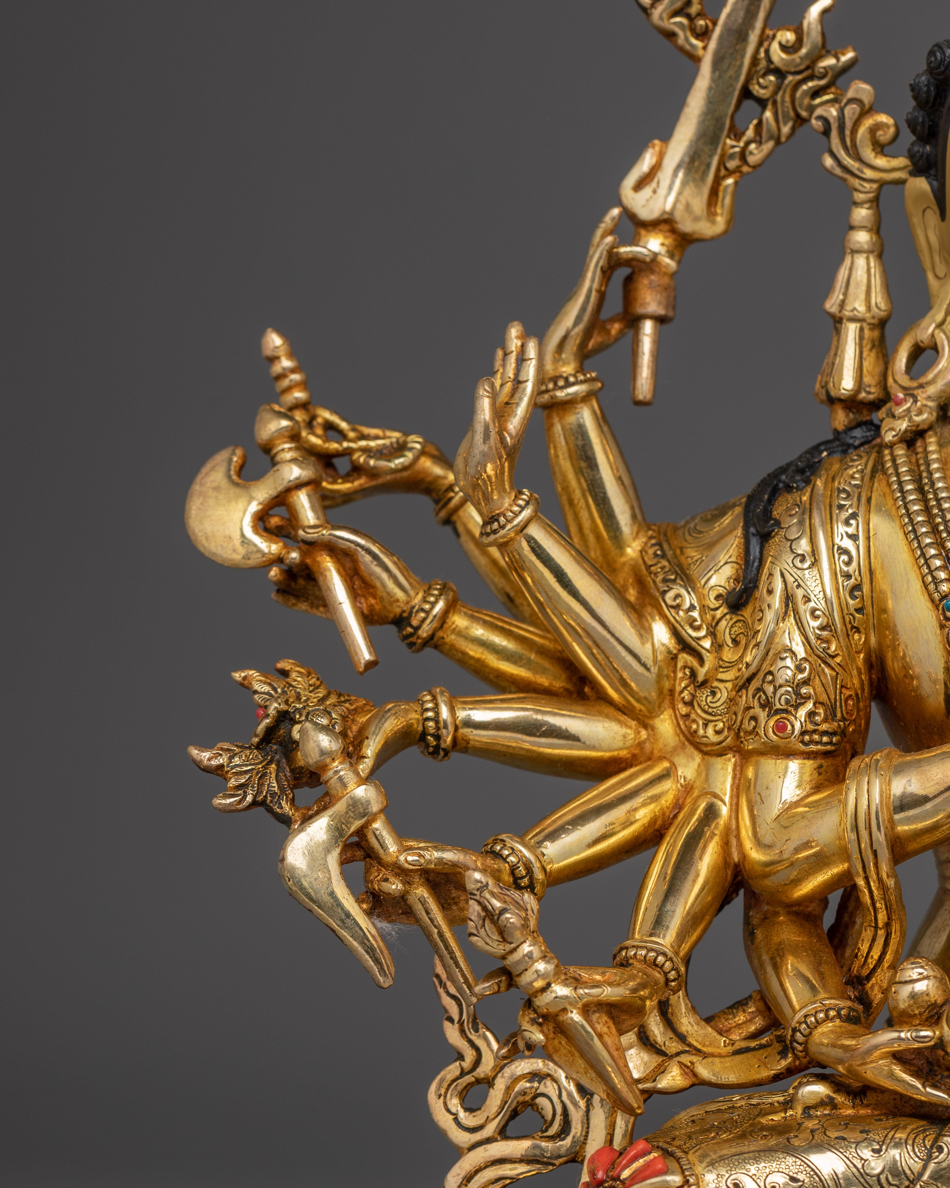 Elegant Tibetan Cundi | Icon of Wisdom and Serenity