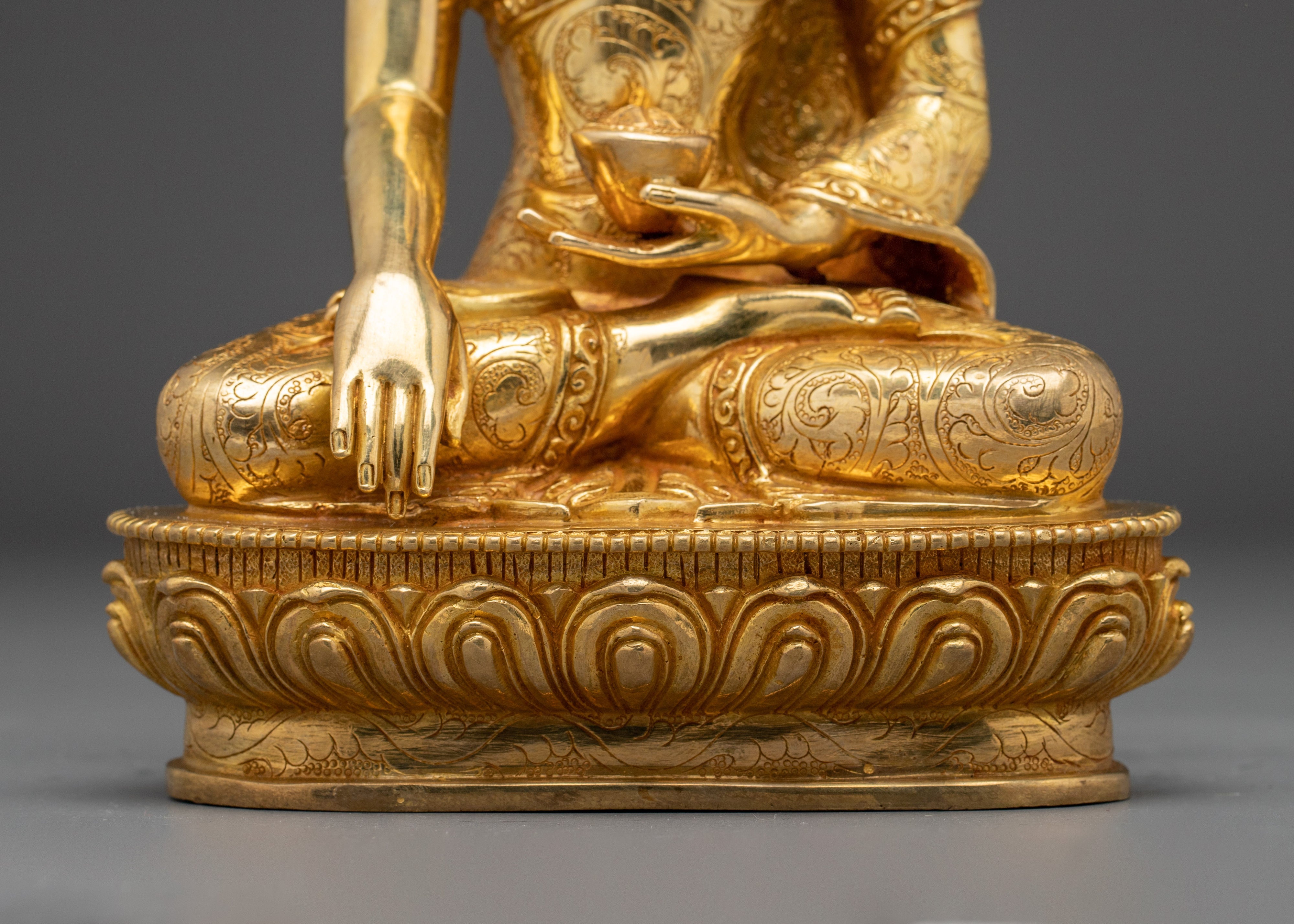 Shakyamuni Buddha, The Teacher of Timeless Wisdom | Himalayan Icon