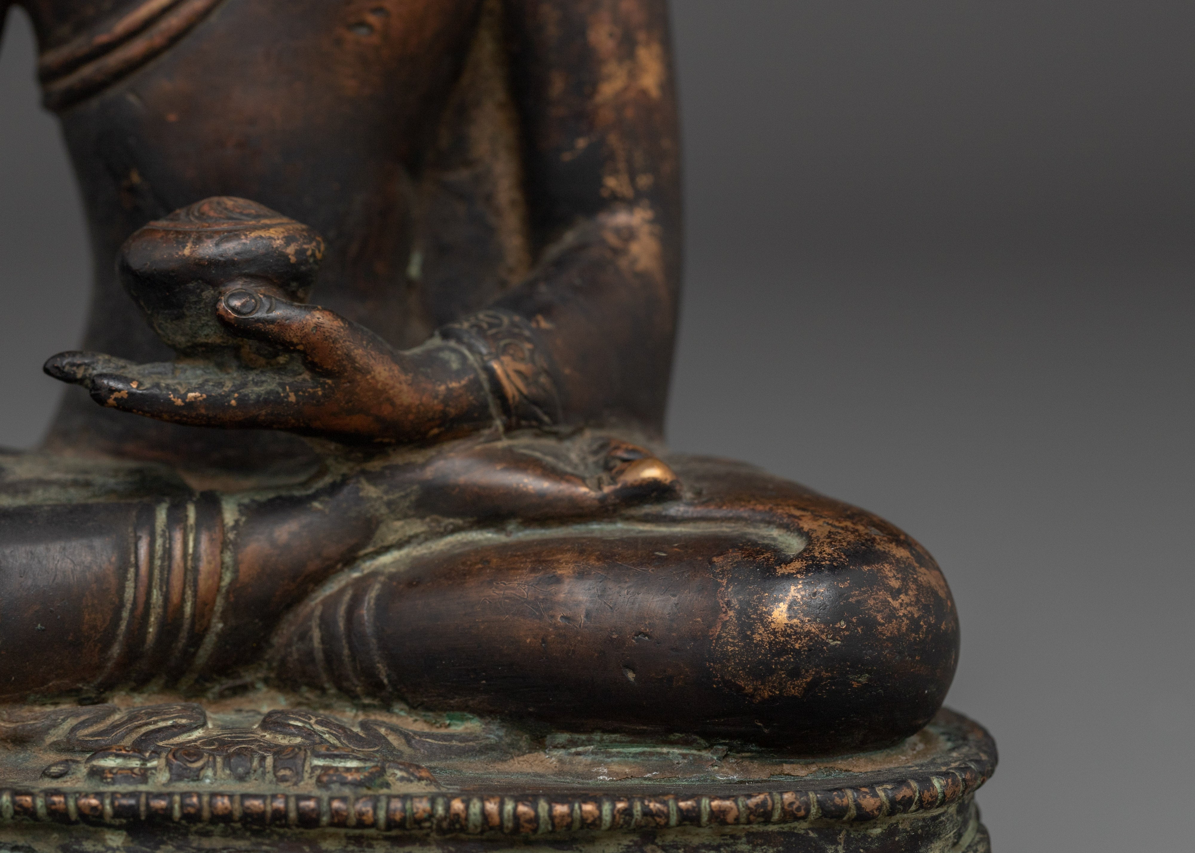 Shakyamuni Buddha Art, Peaceful Sage Figurine