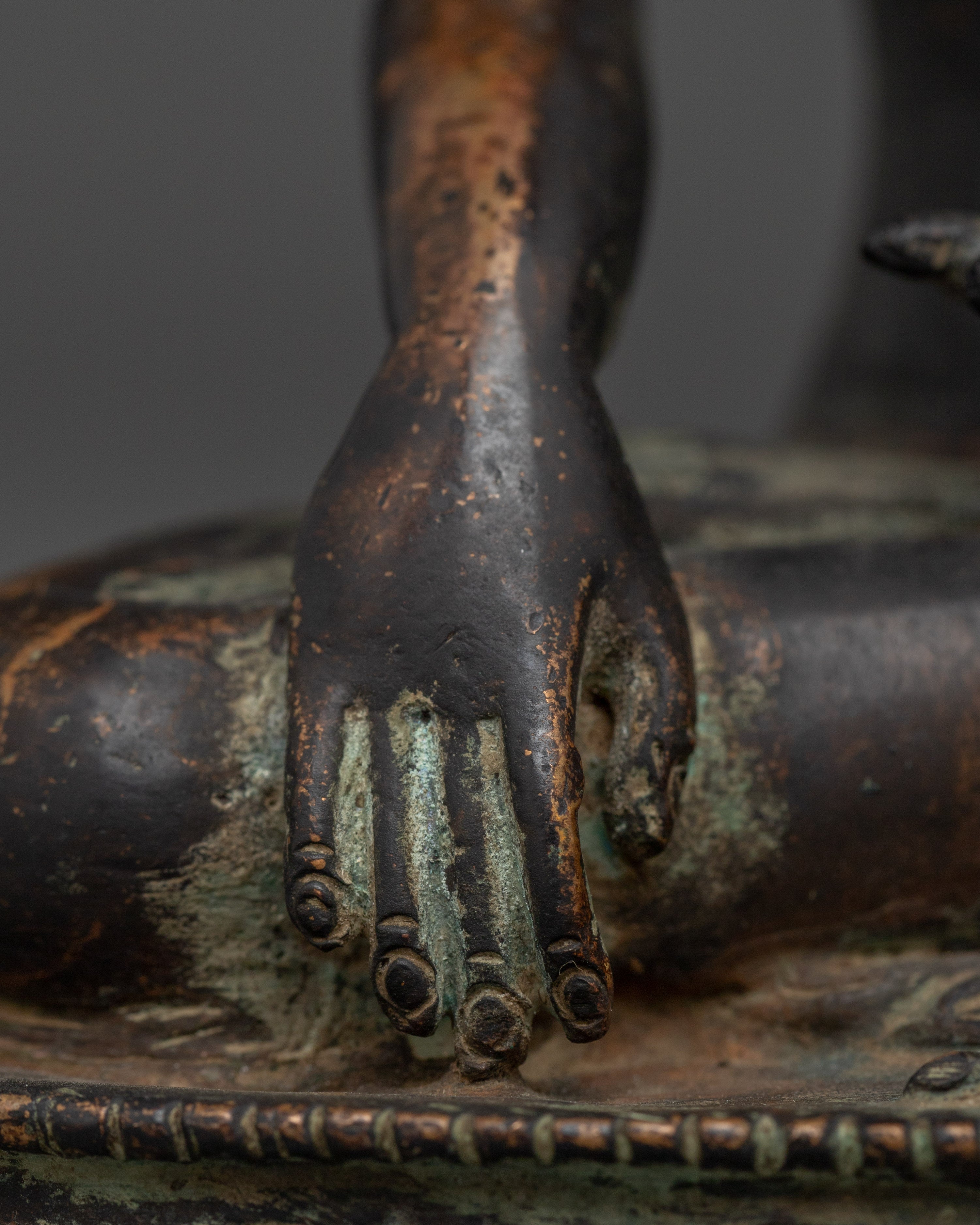 Shakyamuni Buddha Art, Peaceful Sage Figurine