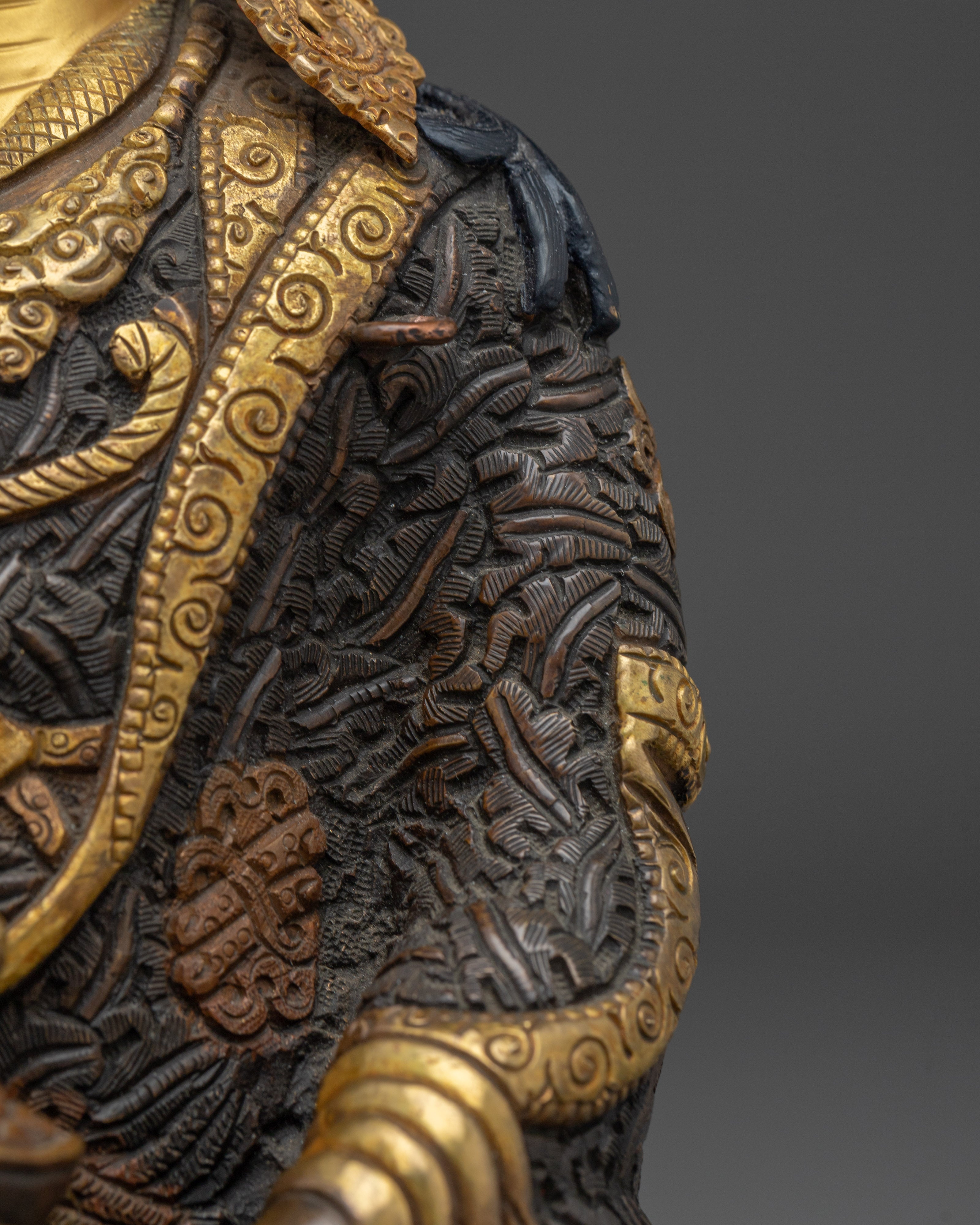 Guru Rinpoche Oxidized Copper Art | Padmasambhava Deity for Meditation Space