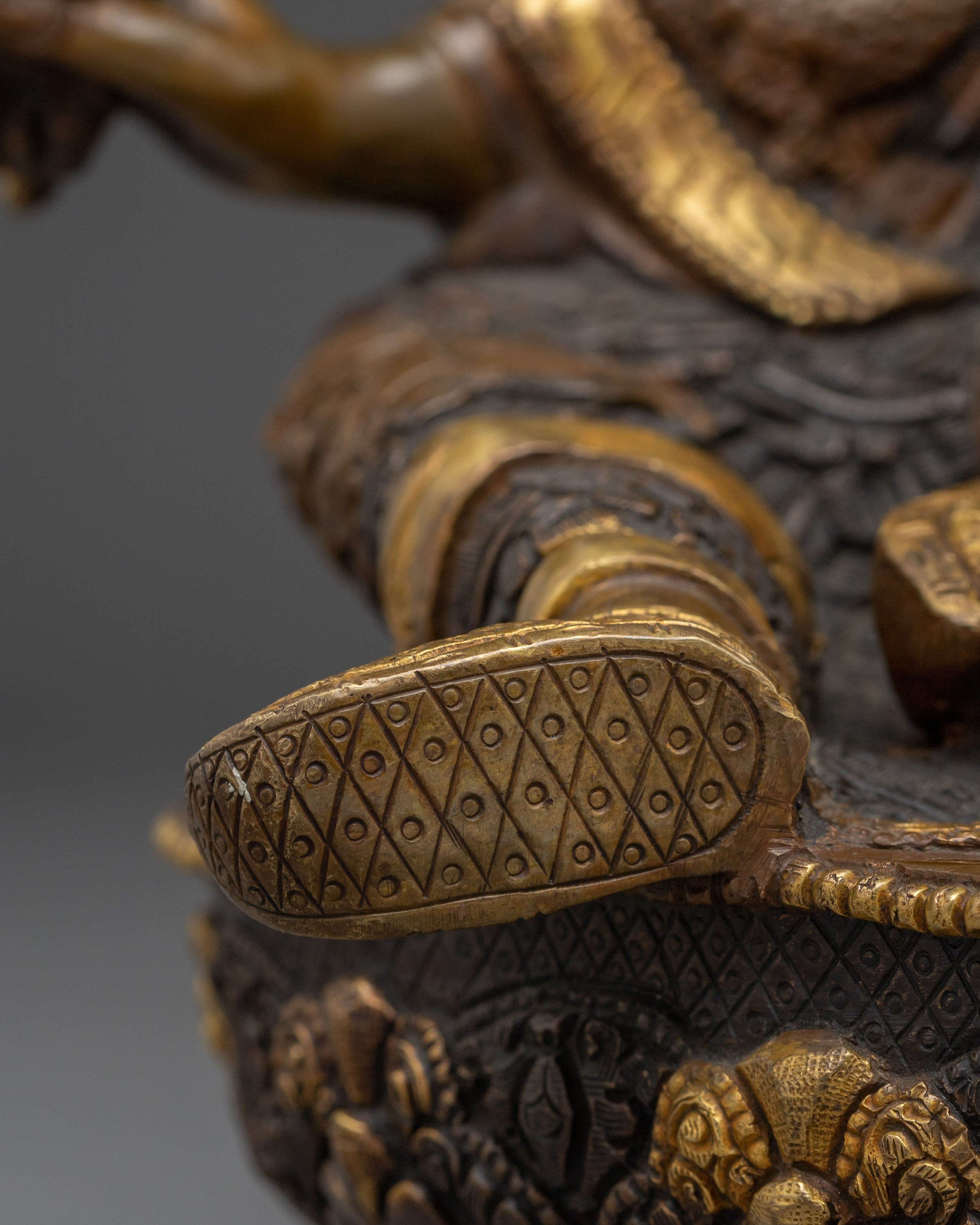 Guru Rinpoche Oxidized Copper Art | Padmasambhava Deity for Meditation Space