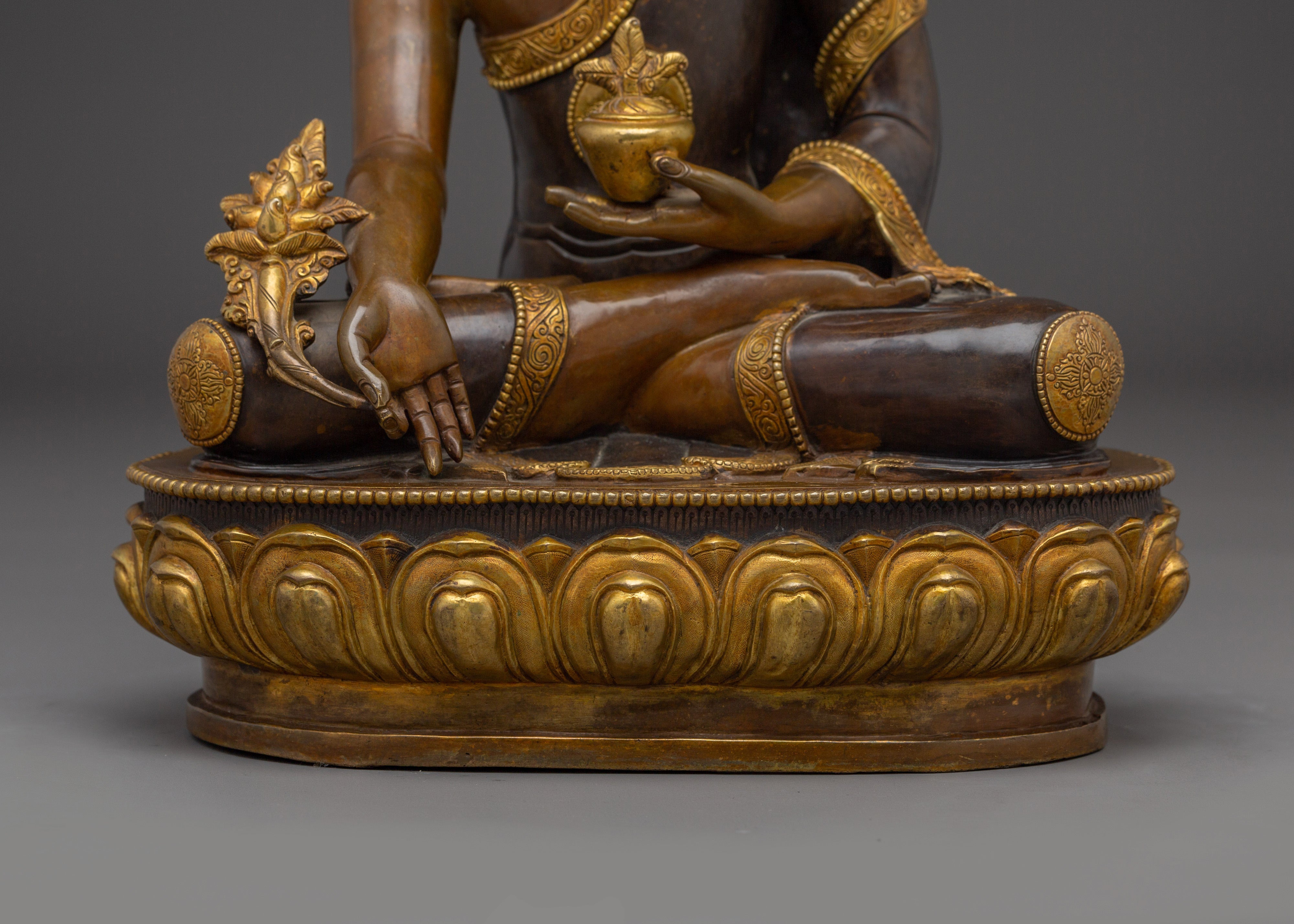 Medicine Buddha, Healing in Every Blessing | Spiritual Sculpture for Enlightened Wisdom