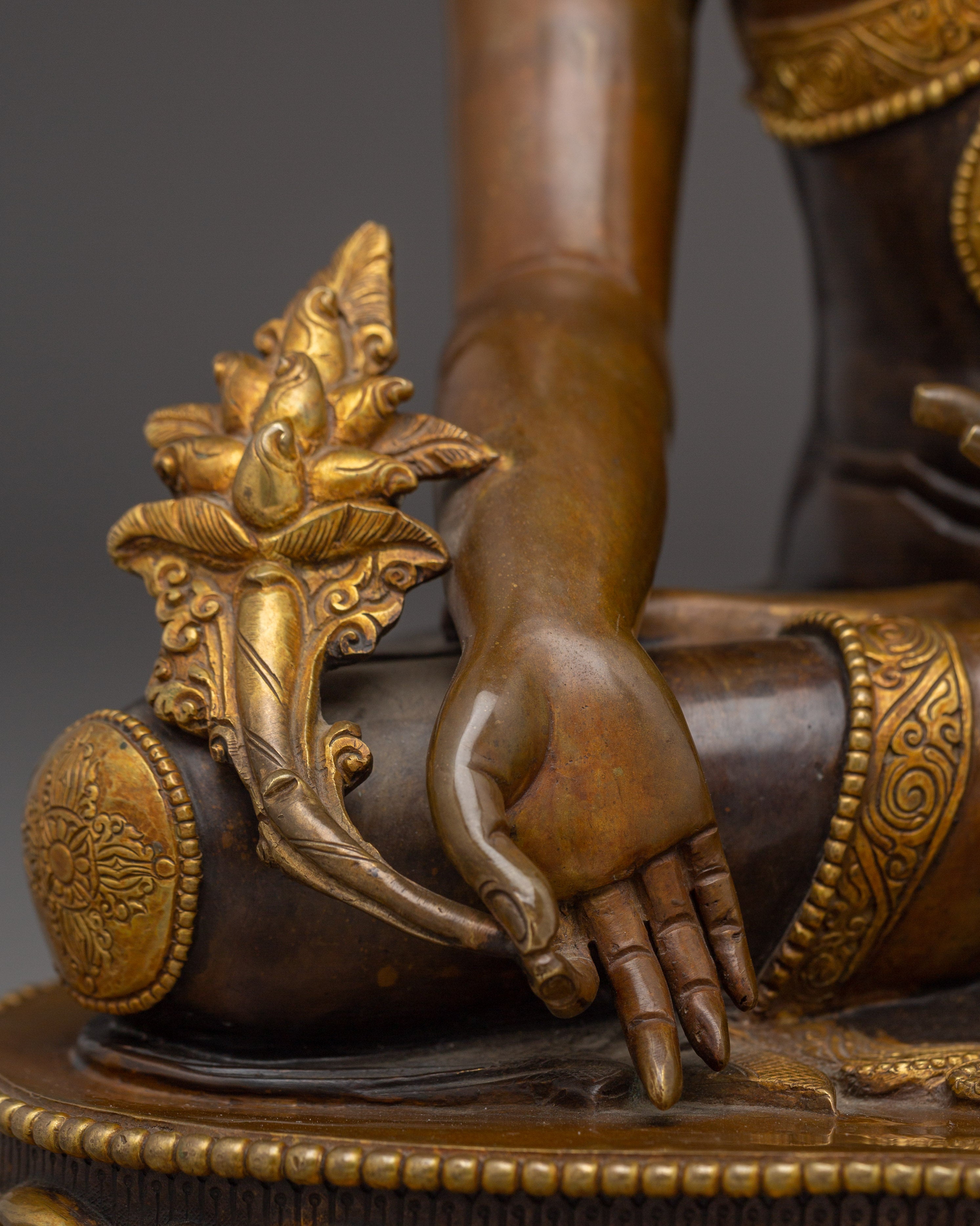Medicine Buddha, Healing in Every Blessing | Spiritual Sculpture for Enlightened Wisdom