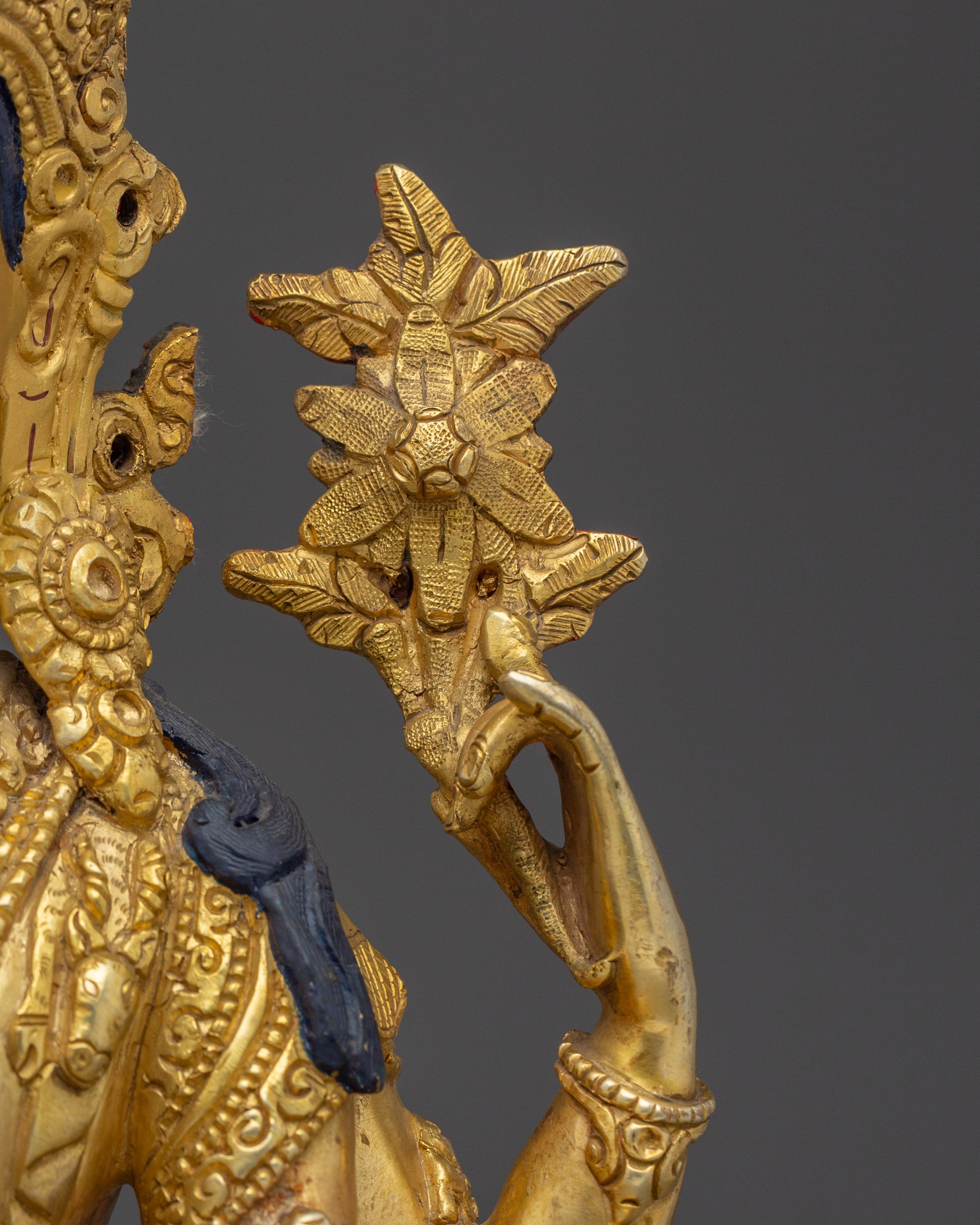 Radiant Chenrezig Statue: The Compassionate Bodhisattava