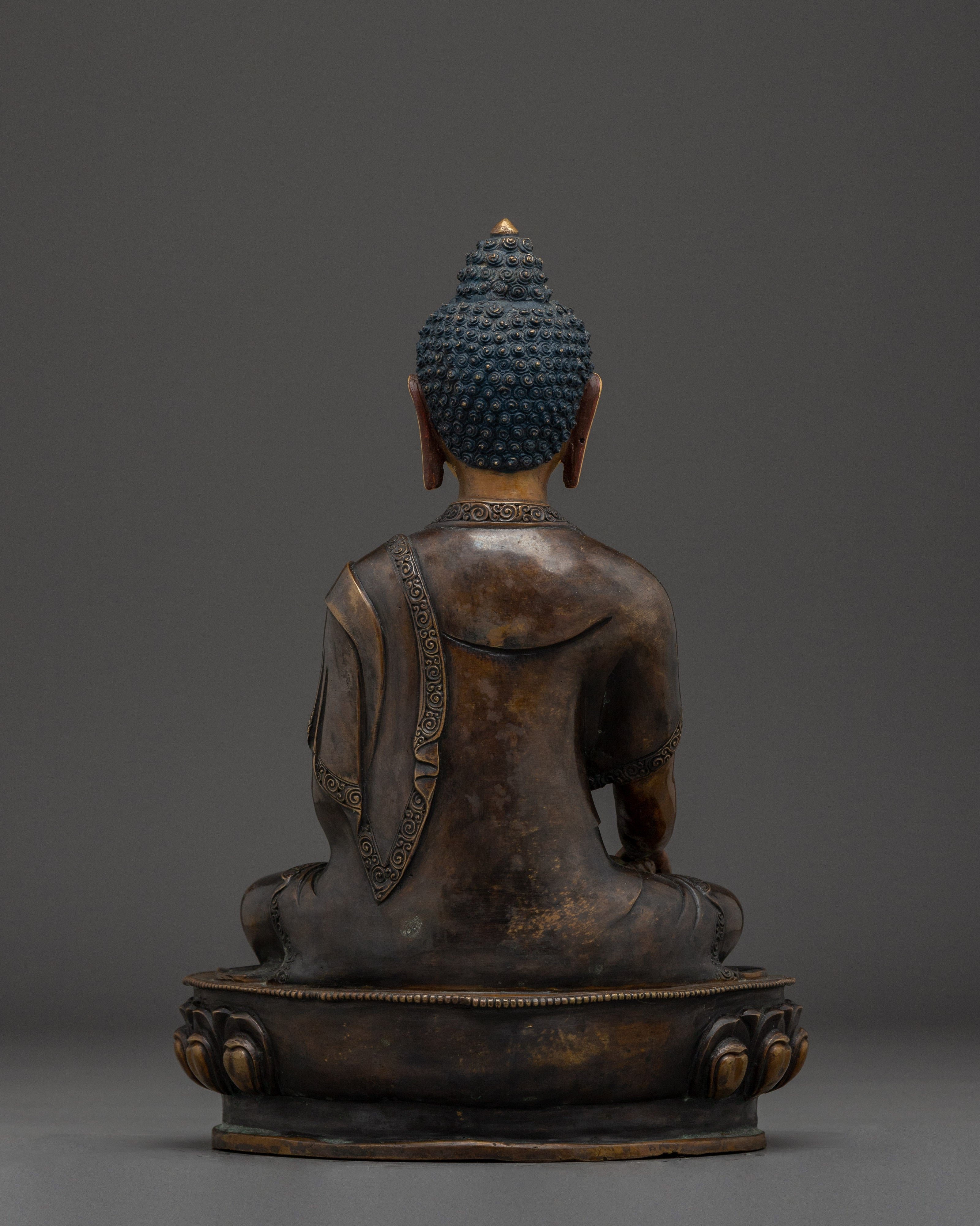 Shakyamuni Buddha Statue: The Founder of Dharma