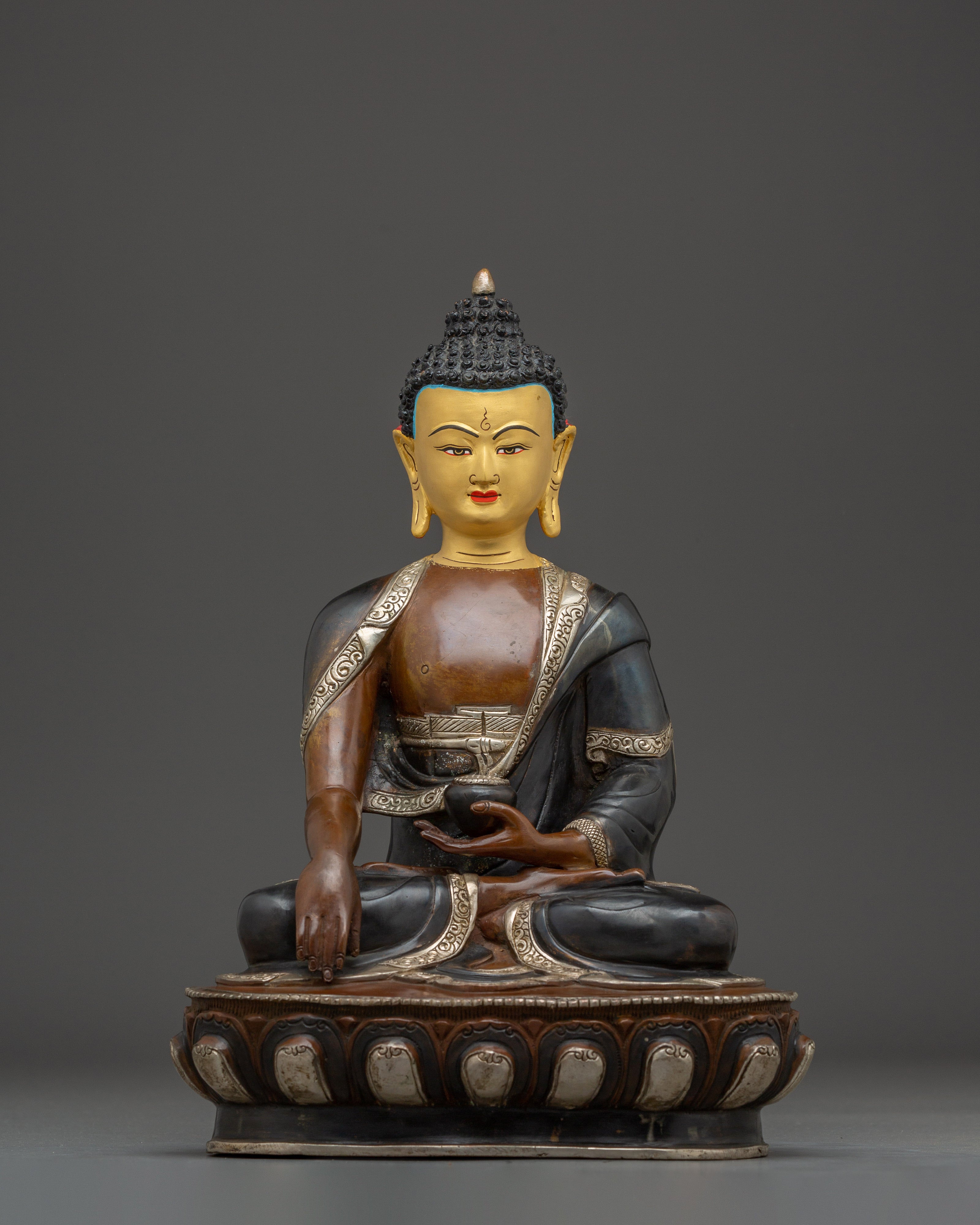 Shakyamuni Buddha Statue: The Sage of the Shakyas