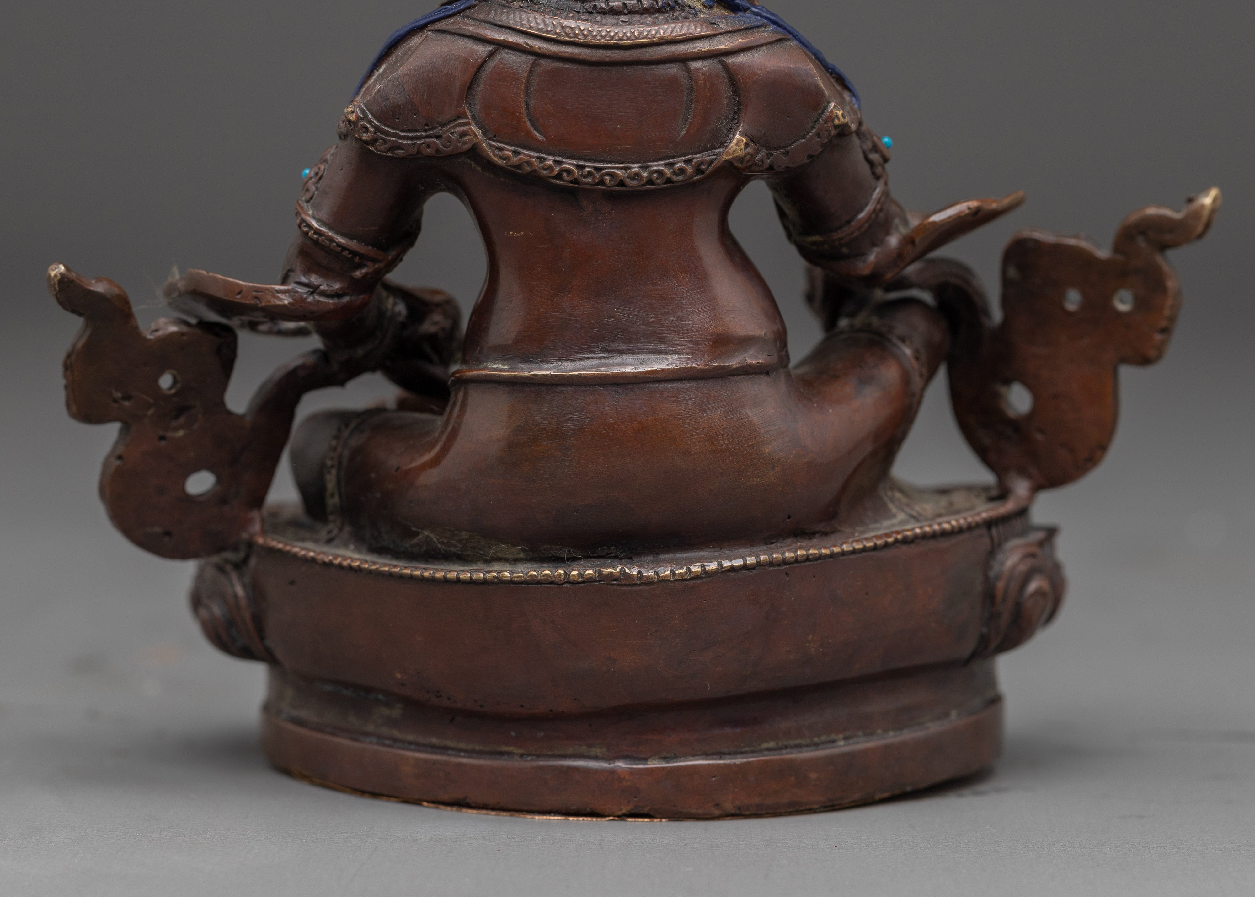 Dzambhala Statue: The Lord of Wealth