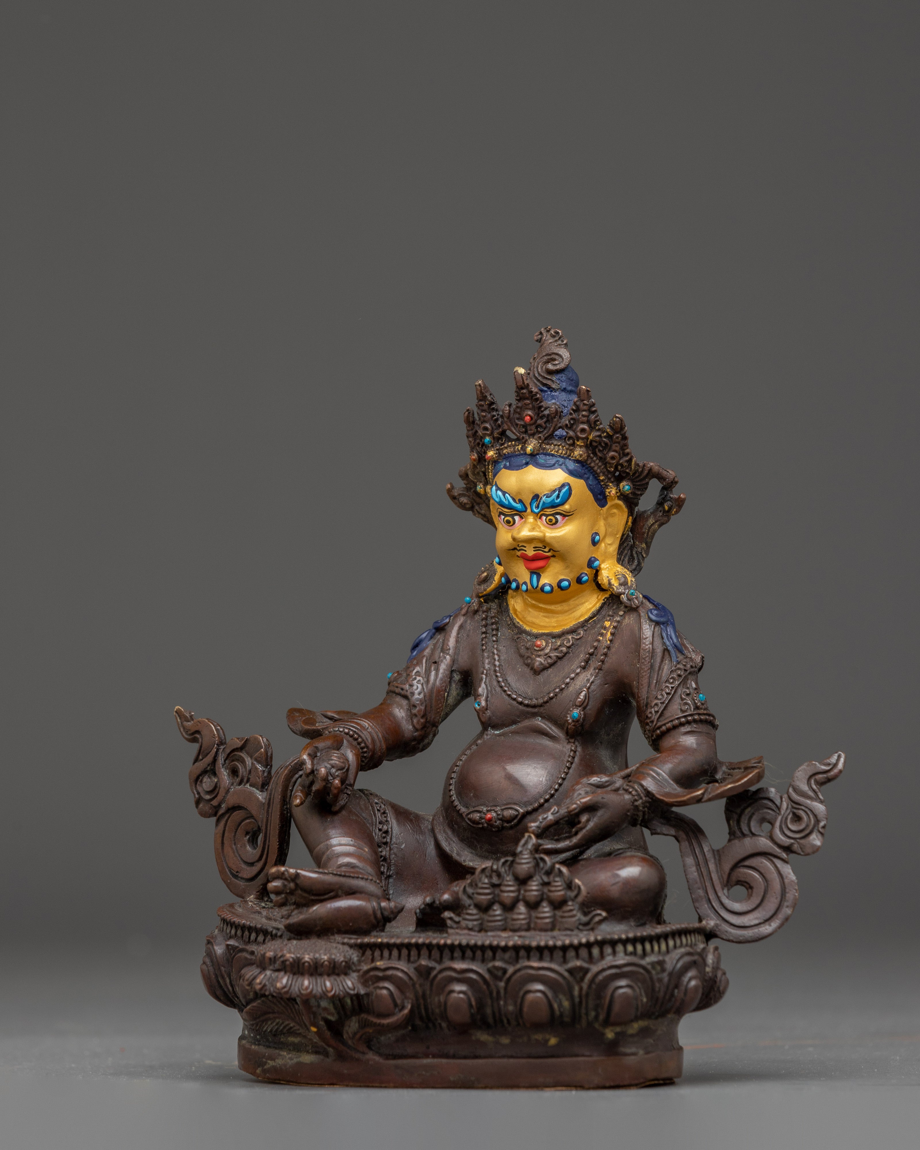 Dzambhala Statue: The Lord of Wealth