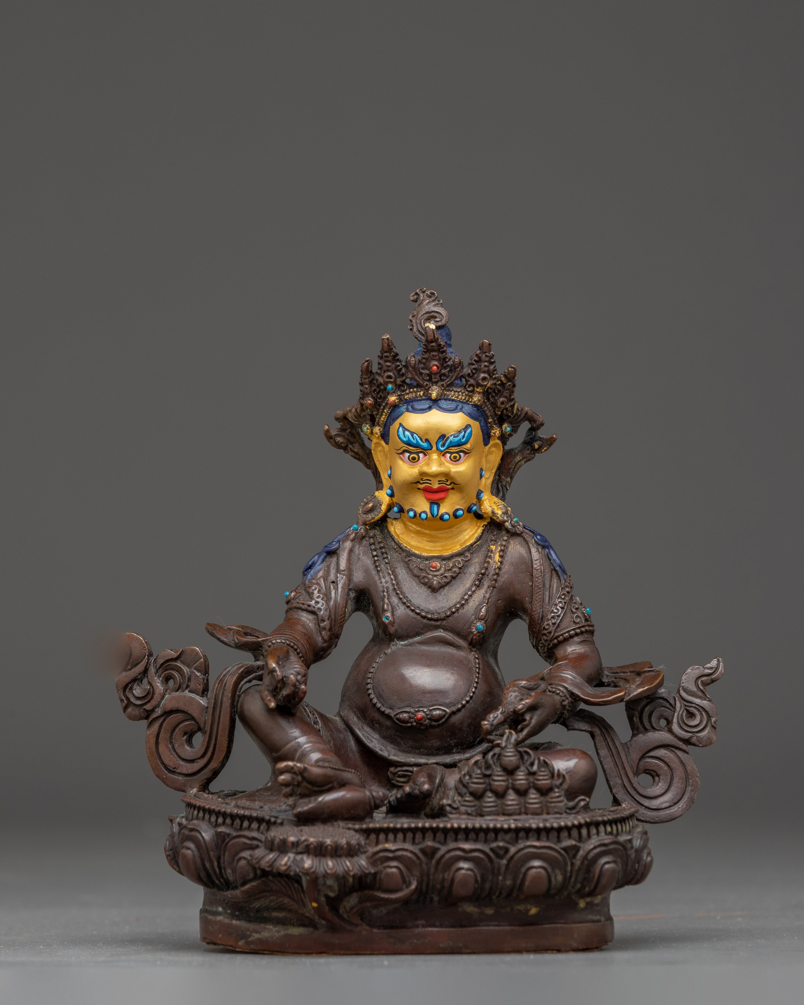 Dzambhala Statue: The Lord of Wealth