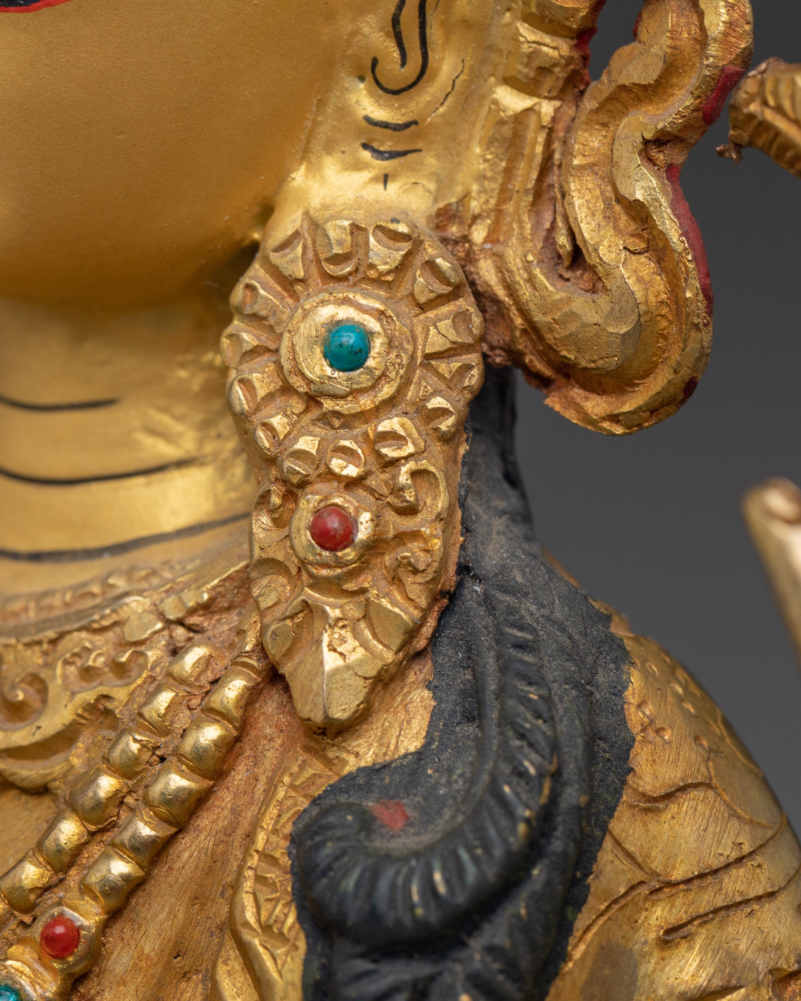 Copper Chenrezig Statue: Lord of Compassion