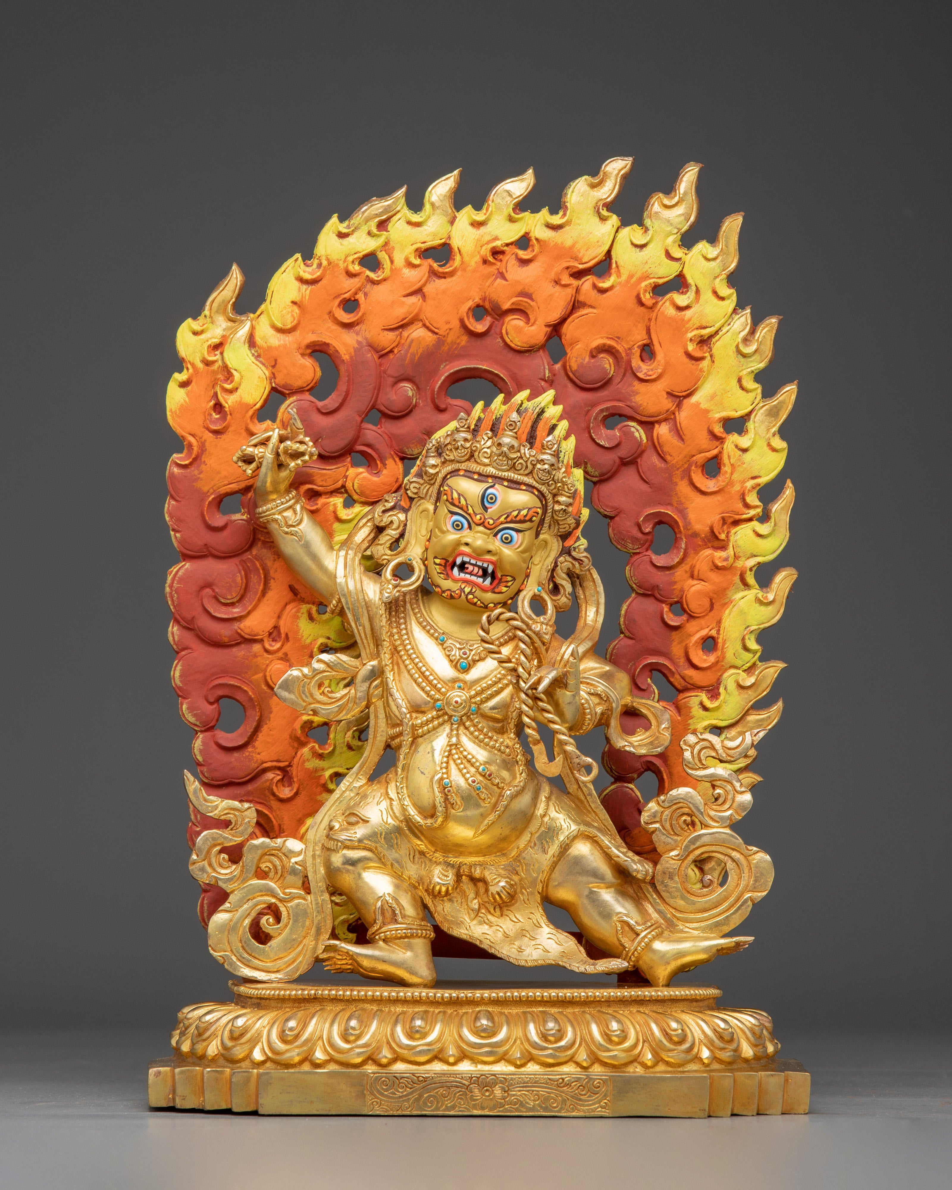 himalayan-vajrapani-statue